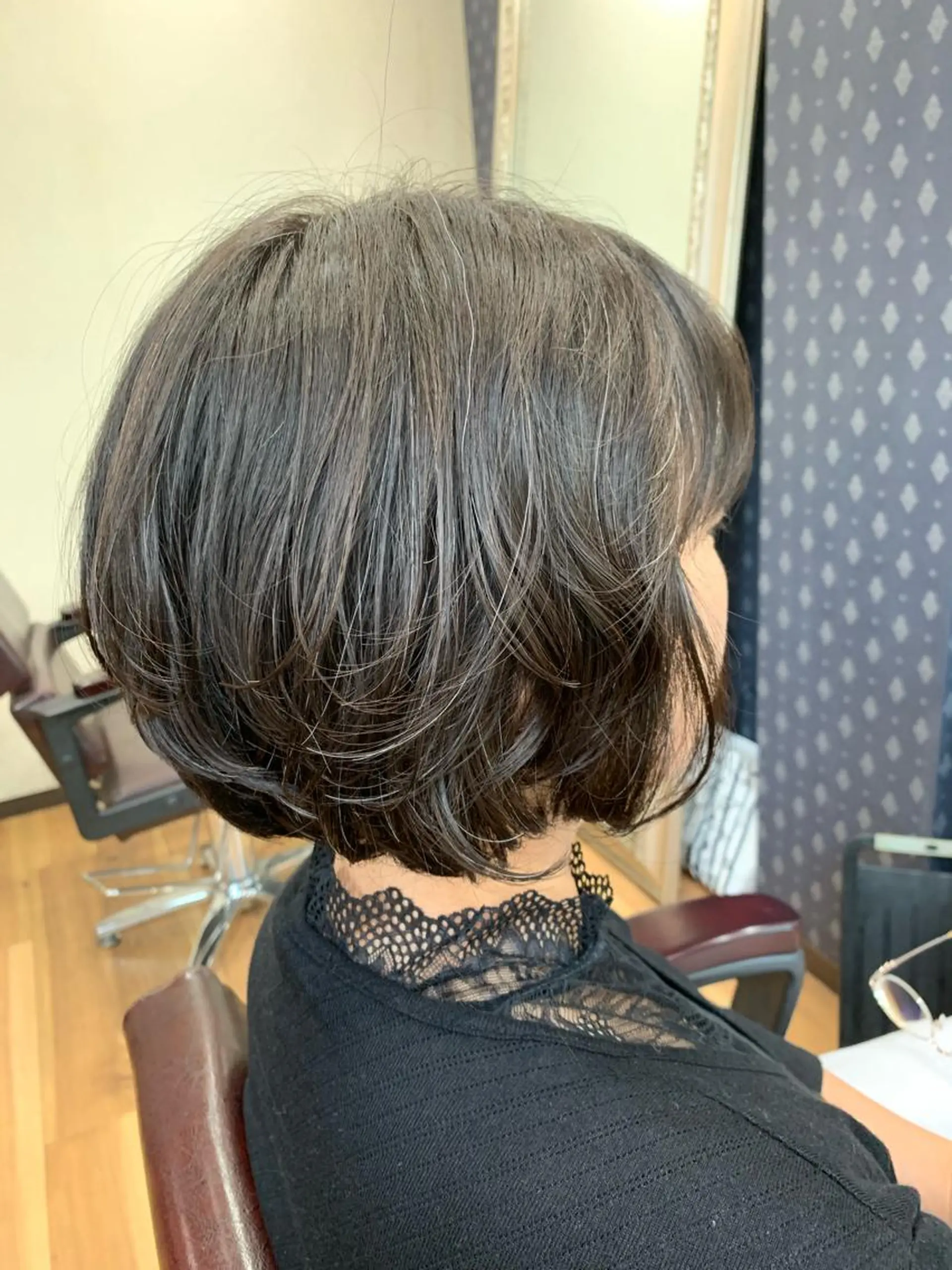 ショート パーマ 髪質改善🩵艶髪 ストレート🩵山口のヘアスタイル