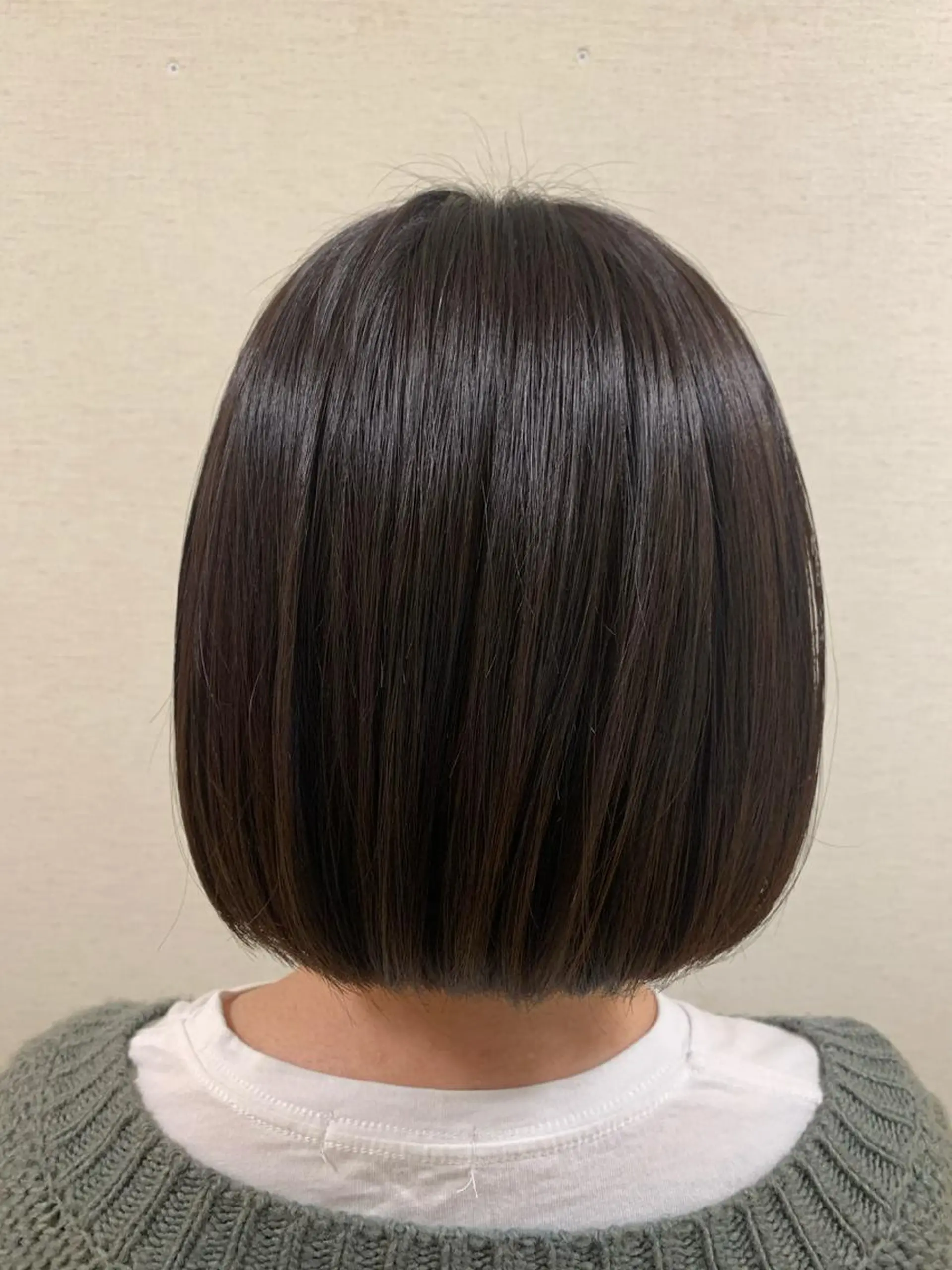 ショート カラー グレージュ 高橋友里亜 /フリーランスのヘアスタイル