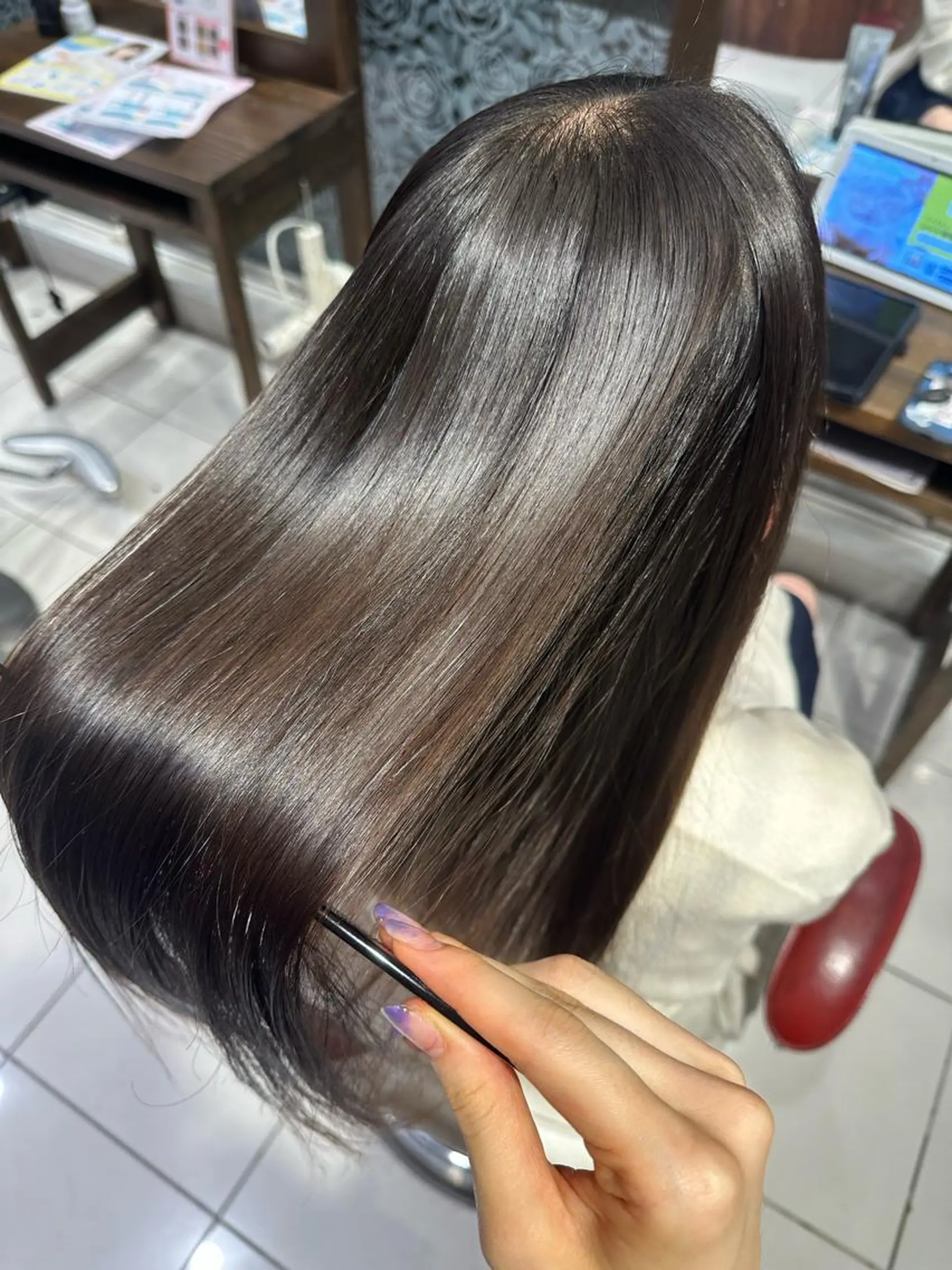 セミロング カラー 髪質改善 ヘアカラー トリートメント 💜髪質改善推し💜 Sein.せりのヘアスタイル