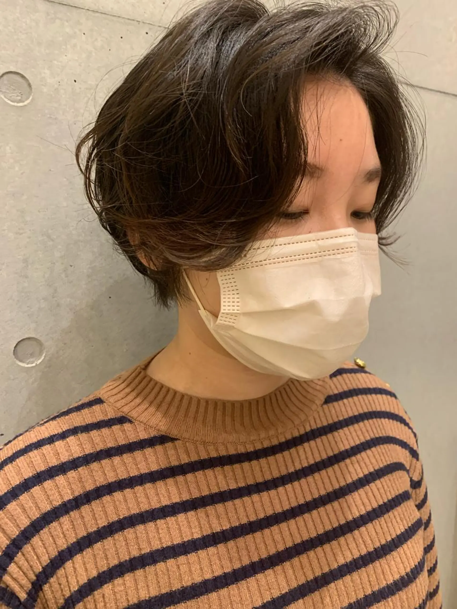 ショート ブリーチなしWカラー /地毛風/小林凪沙のヘアスタイル