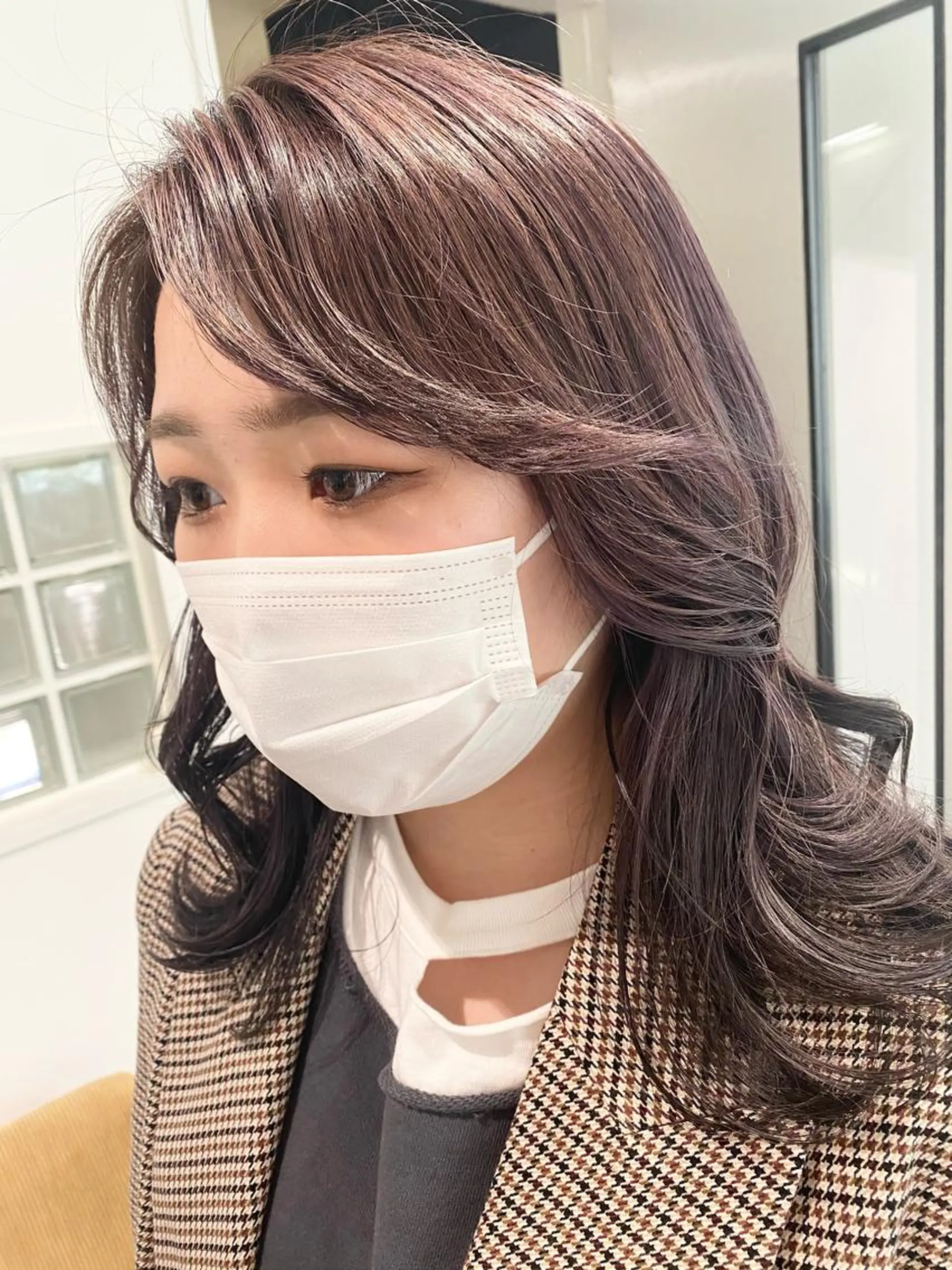 セミロング カラー JIL BLAN所属・JIL BLAN NAOのヘアスタイル