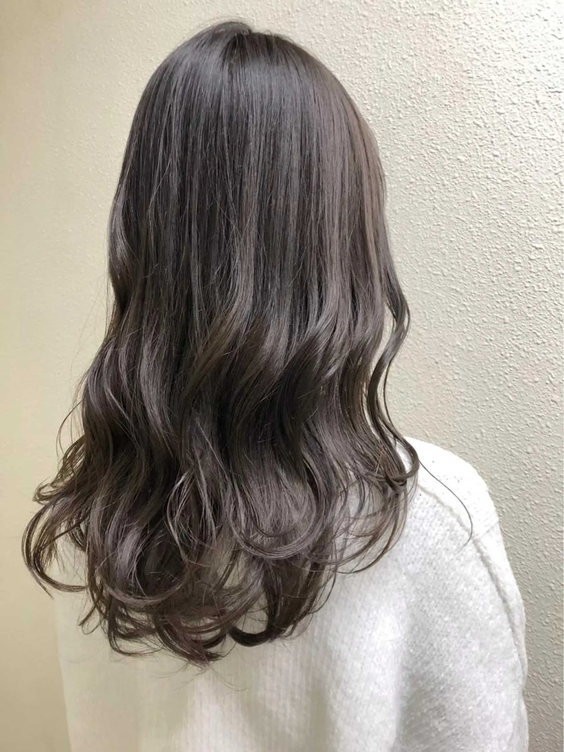 セミロング カラー アディクシーカラー 透明感カラー カット ヘアカラー トリートメント ikeda shioriのヘアスタイル