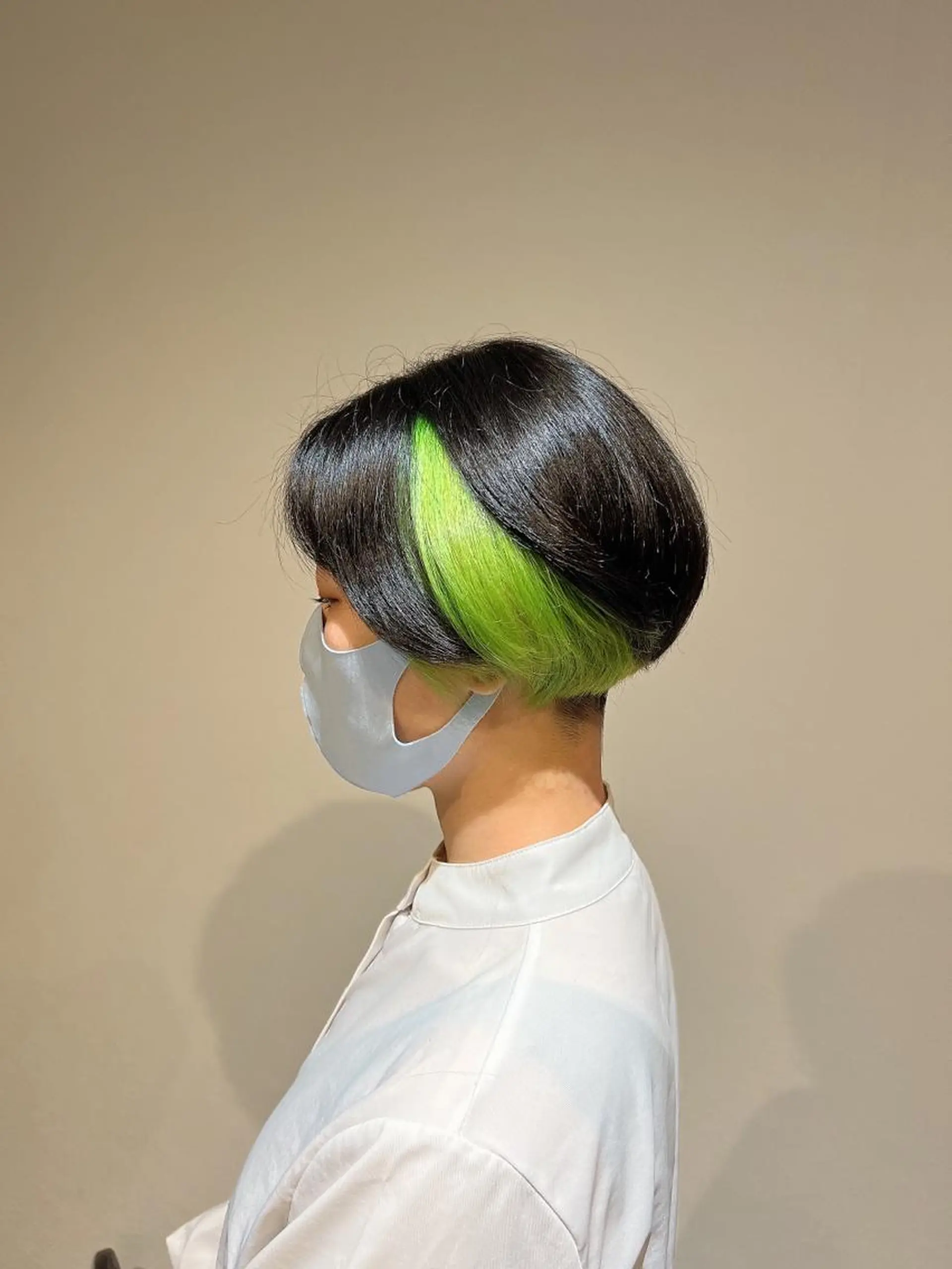 ショート カラー ブリーチ インナーカラー ヘアカラー ...a所属・... aのヘアスタイル