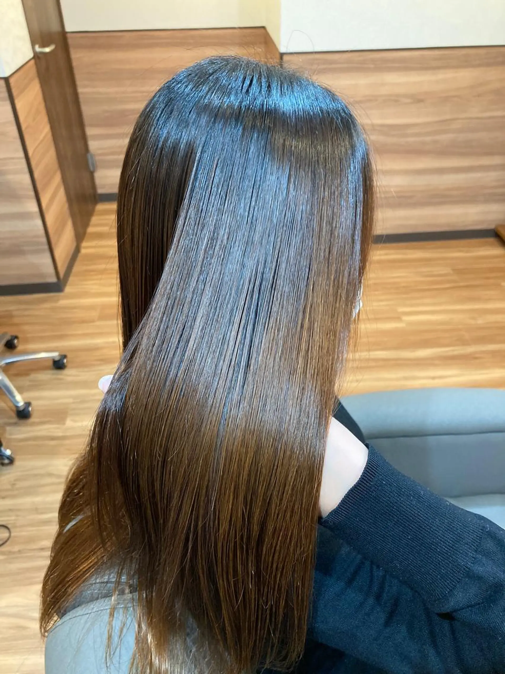 ロング パーマ ストレートパーマ Annon プライベートサロンのヘアスタイル
