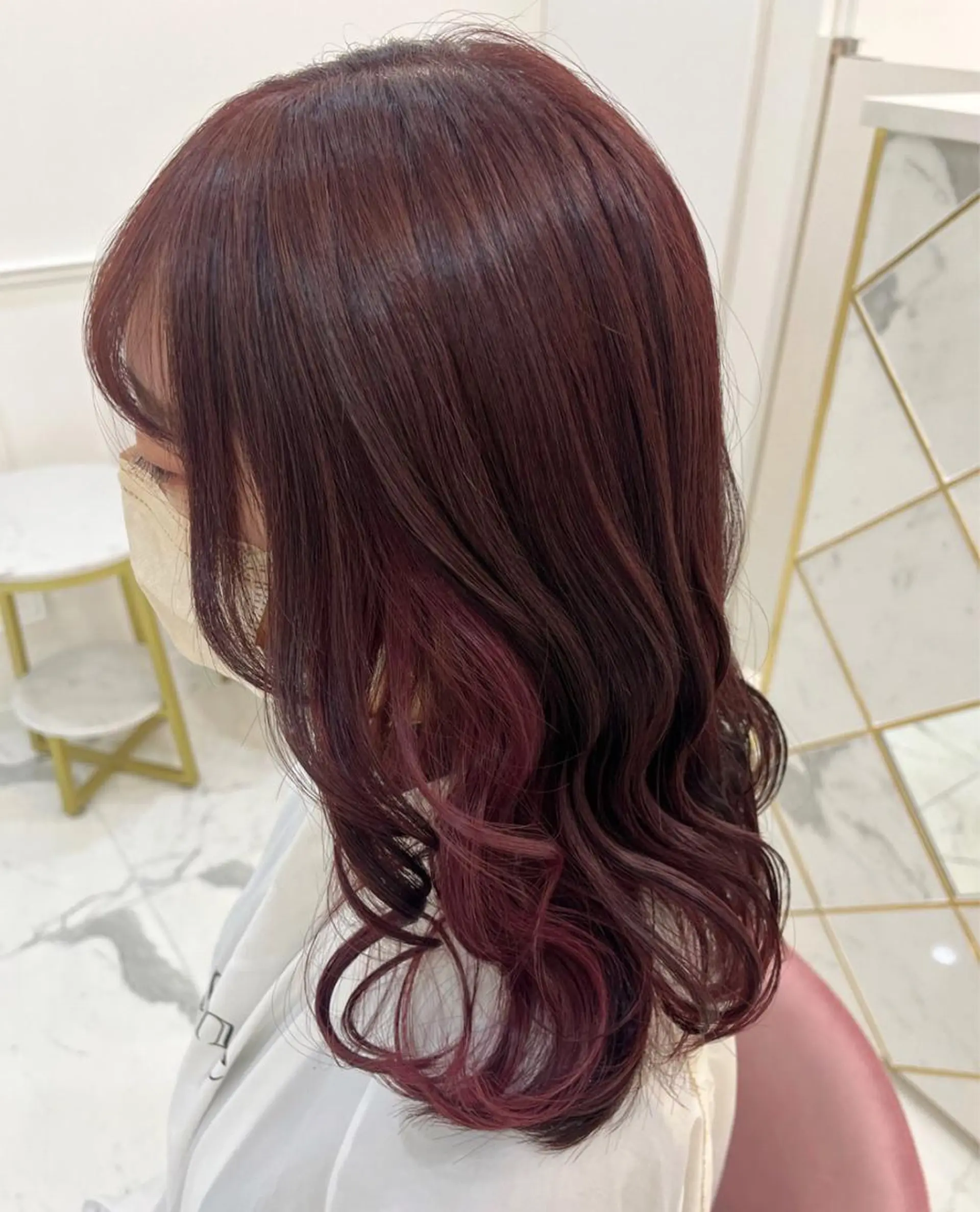 セミロング カラー イヤリングカラー Tinker Lip  ティンカーリップ所属・小林 愛華のヘアスタイル