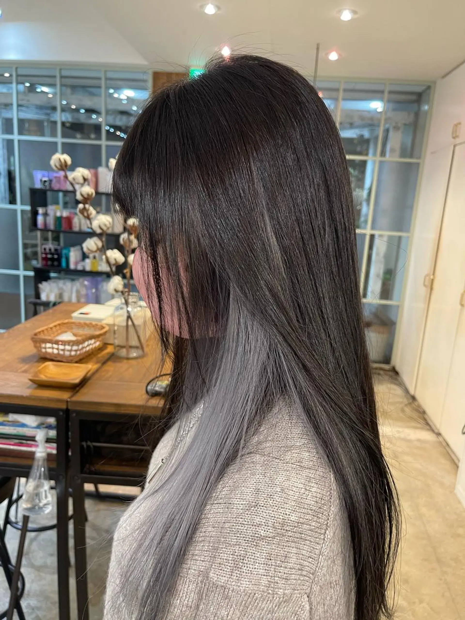 セミロング カラー ヘアカラー TELA HAIR 岩槻店所属・店長 丸山祐輝のヘアスタイル