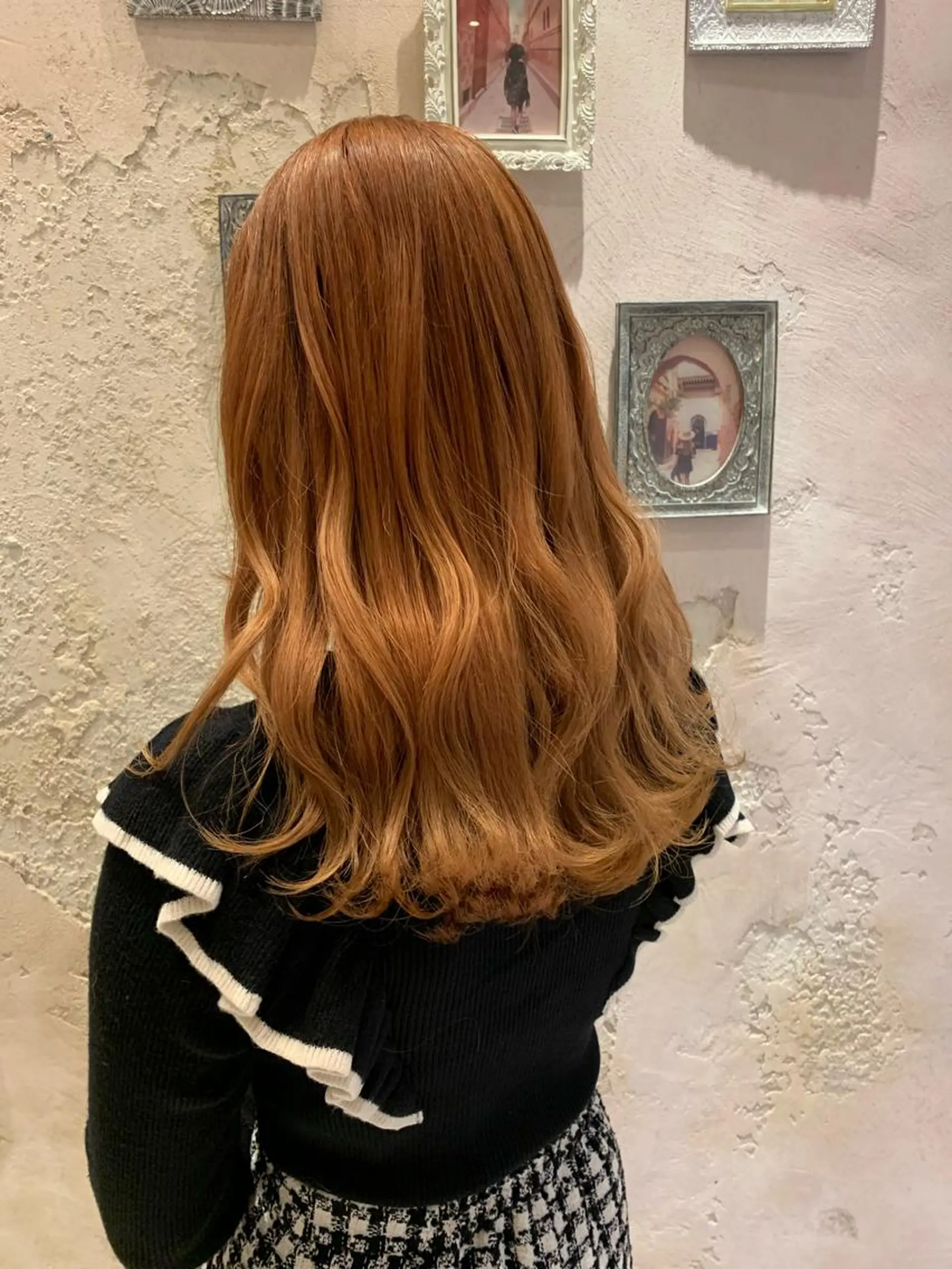 ロング カラー 川井麻由🎀アイドル 量産🎀ピンクカラーのヘアスタイル