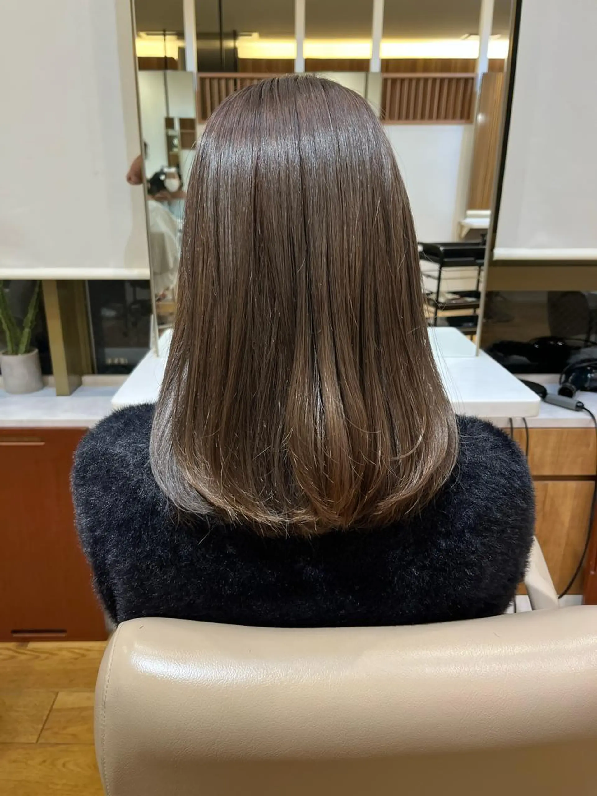 セミロング パーマ 門崎未依/レイヤー/ メンズカット🪿のヘアスタイル