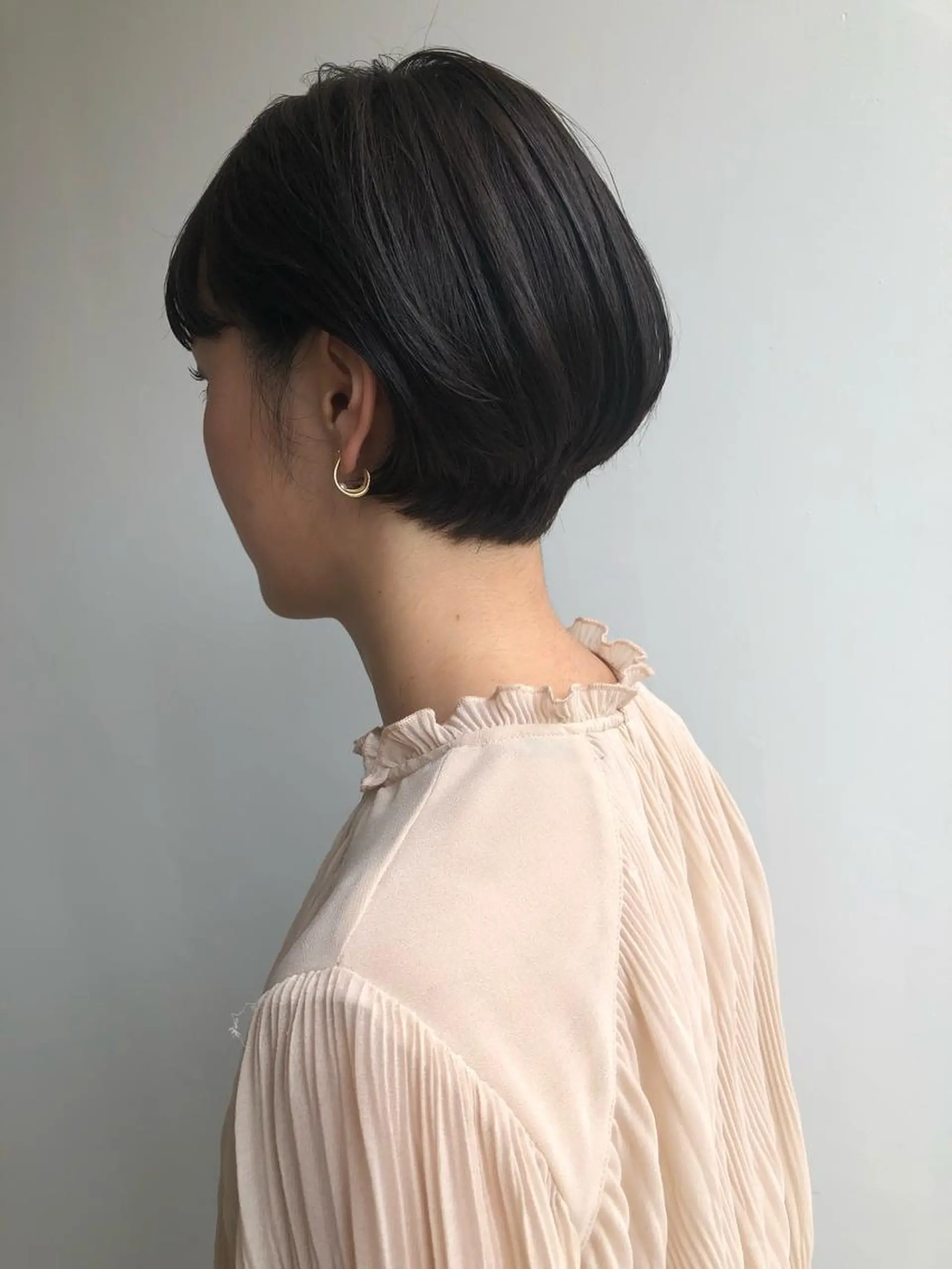 ショート カラー THE DAY所属・AKI HASHIMOTOのヘアスタイル