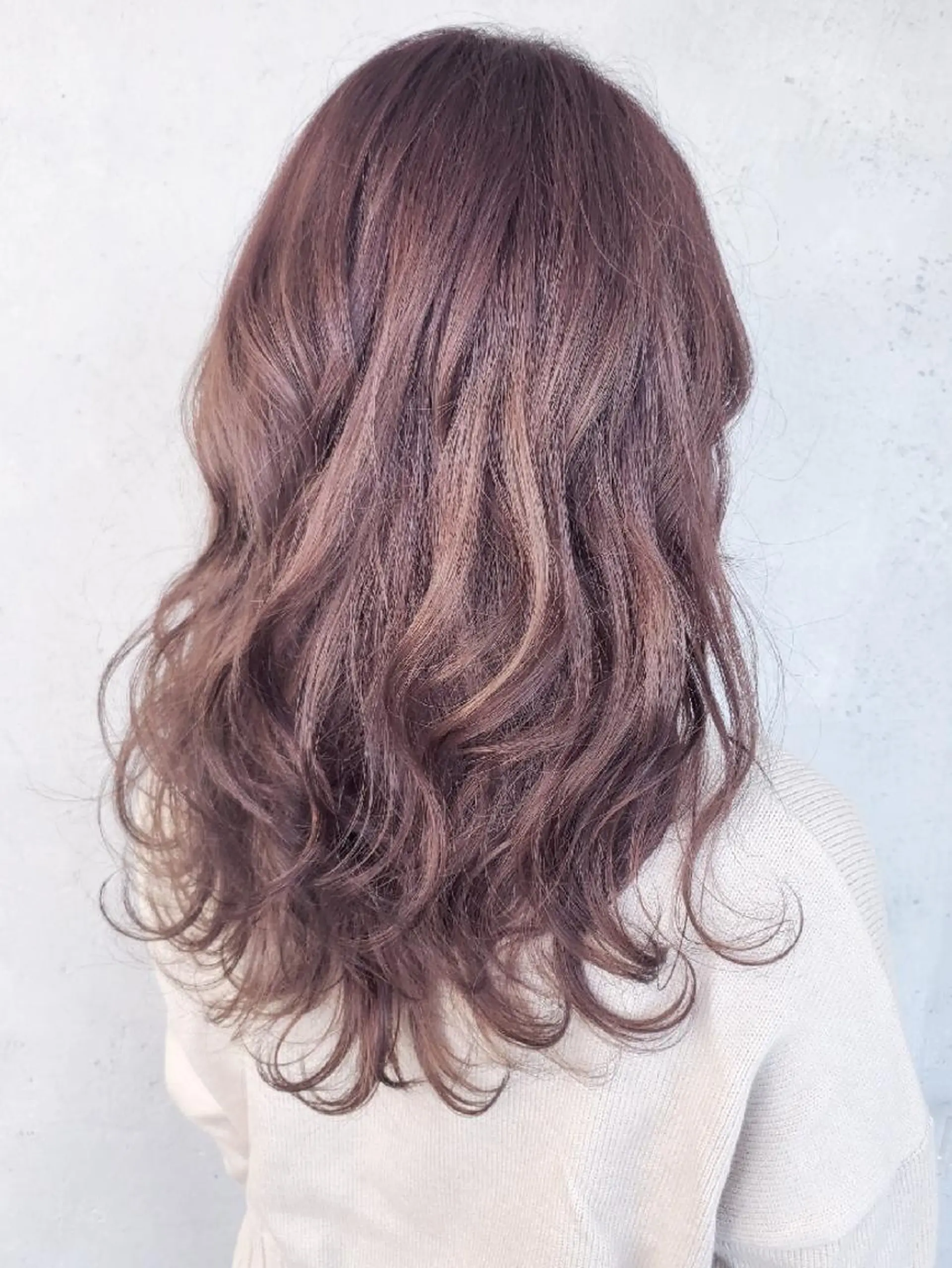 ロング カラー ヘアアレンジ アディクシーカラー アッシュ アッシュブラウン アッシュグレー アッシュグレージュ フルール所属・🌟透明感カラー 🌟SAITO🌟のヘアスタイル
