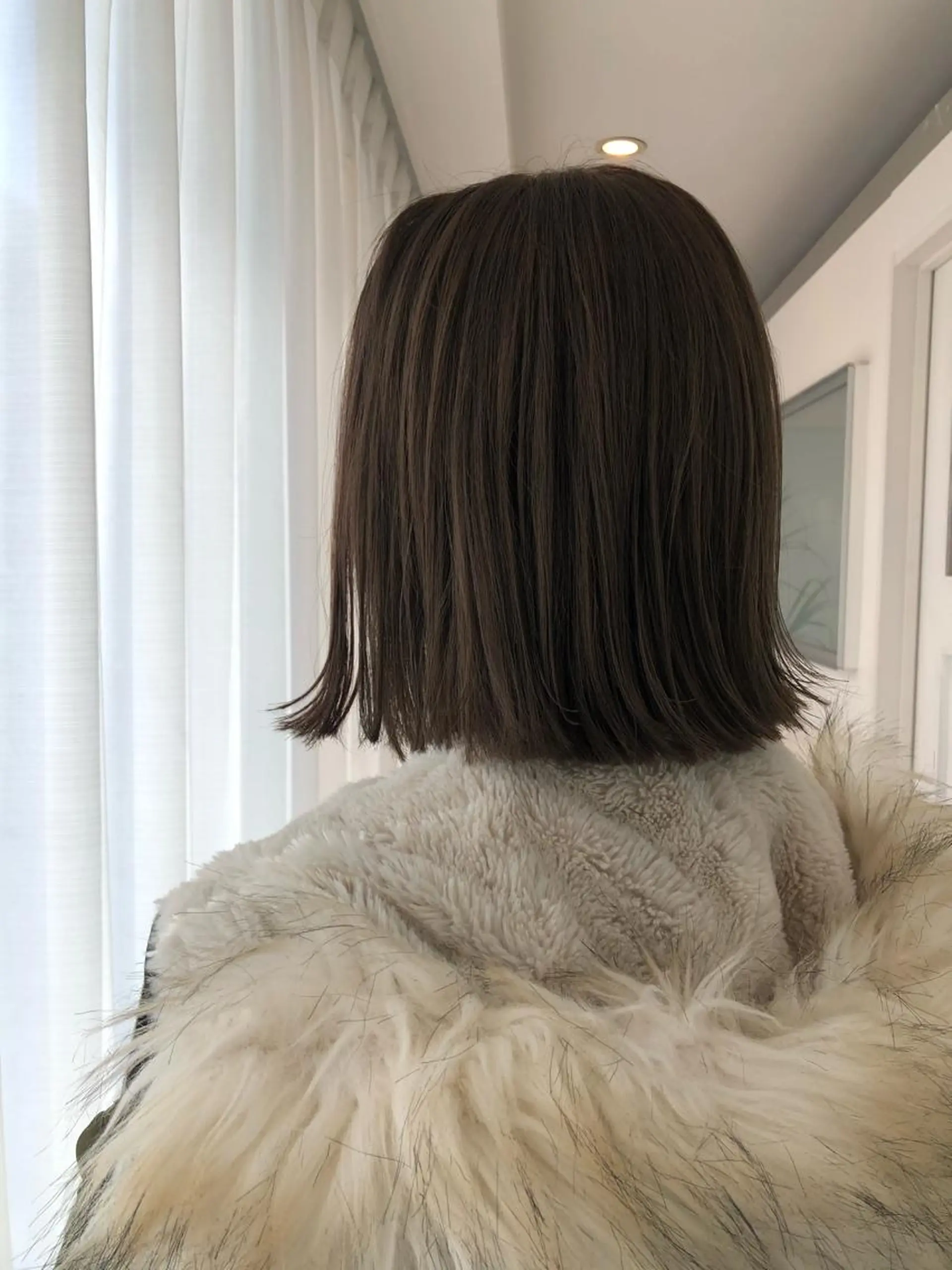 ショート 切りっぱなしボブ ボブ 外ハネヘア カット ヘアカラー 🦋美髪／エクステ 🦋アベイクミのヘアスタイル
