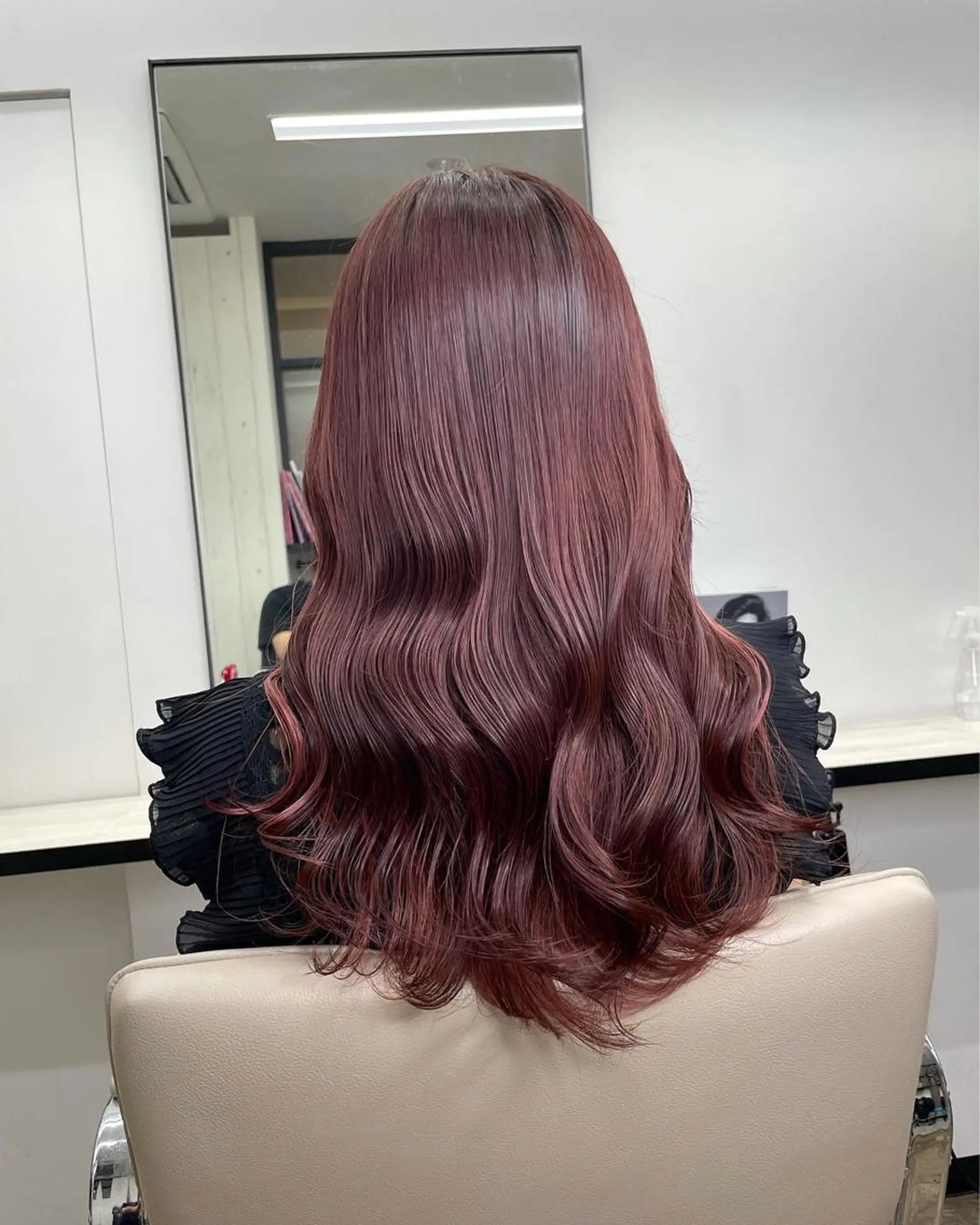 セミロング カラー ピンクカラー ヘアカラー トリートメント 🌻透明感韓国🌻 横山隆之介のヘアスタイル