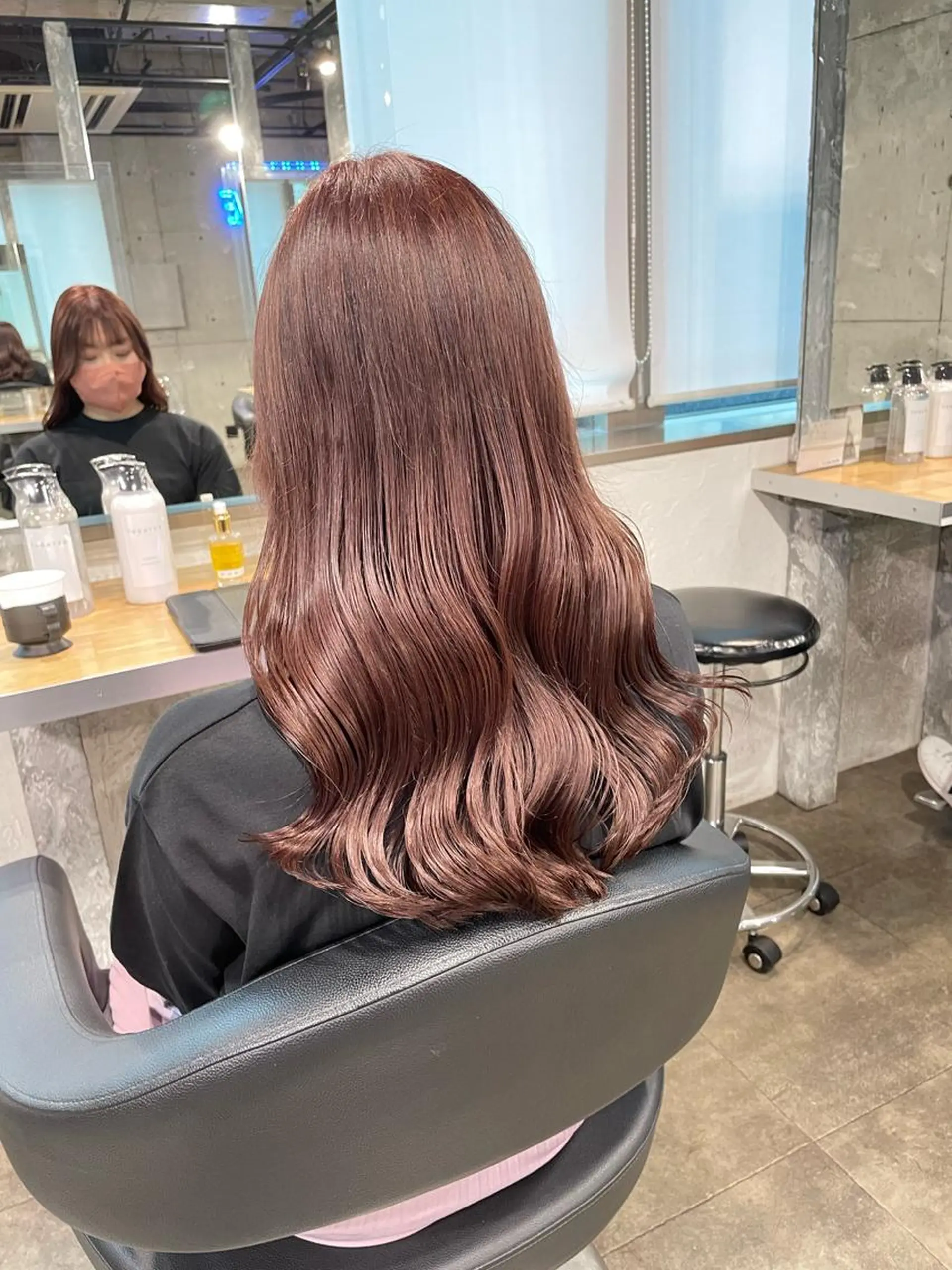 ロング カラー ヘアカラー トリートメント ヘッドスパ ヘアセット I'S.横浜所属・赤み消しカラー 🍀JUNKIのヘアスタイル