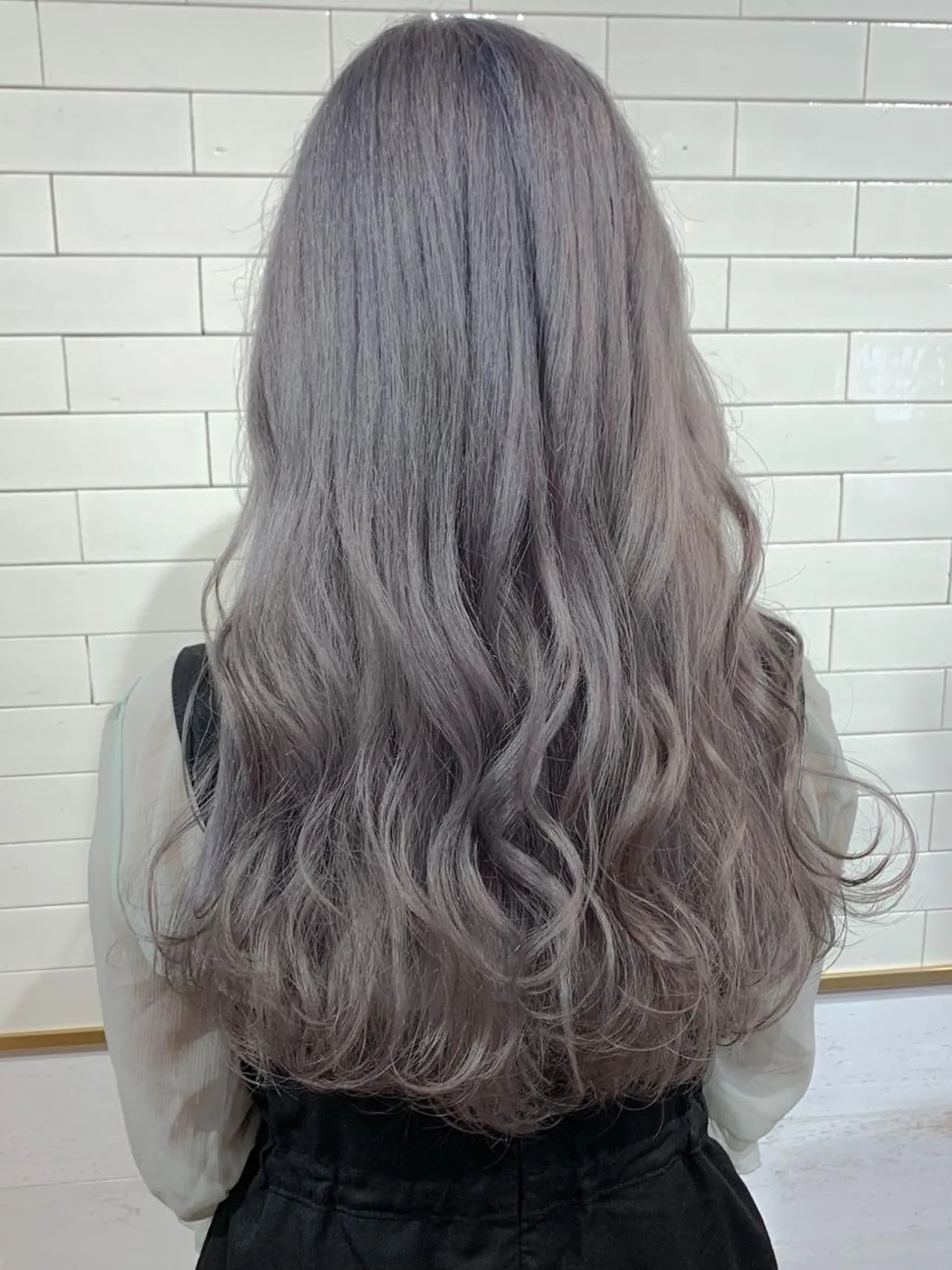 ロング カラー ヘアアレンジ ブリーチ ケアブリーチ グレージュ 🦋レイヤーカット ミドリカワ🦋のヘアスタイル