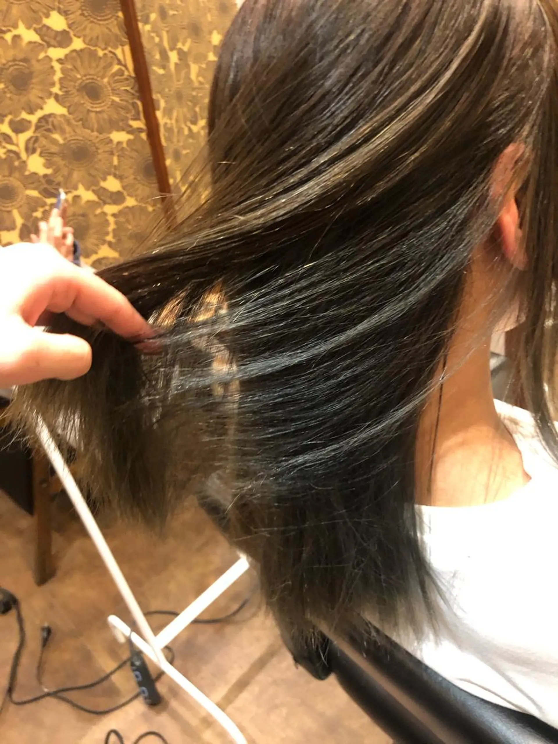 セミロング カラー アッシュ ブルーカラー ブルーアッシュ インナーカラー Warmcolors 🎀Reonaのヘアスタイル