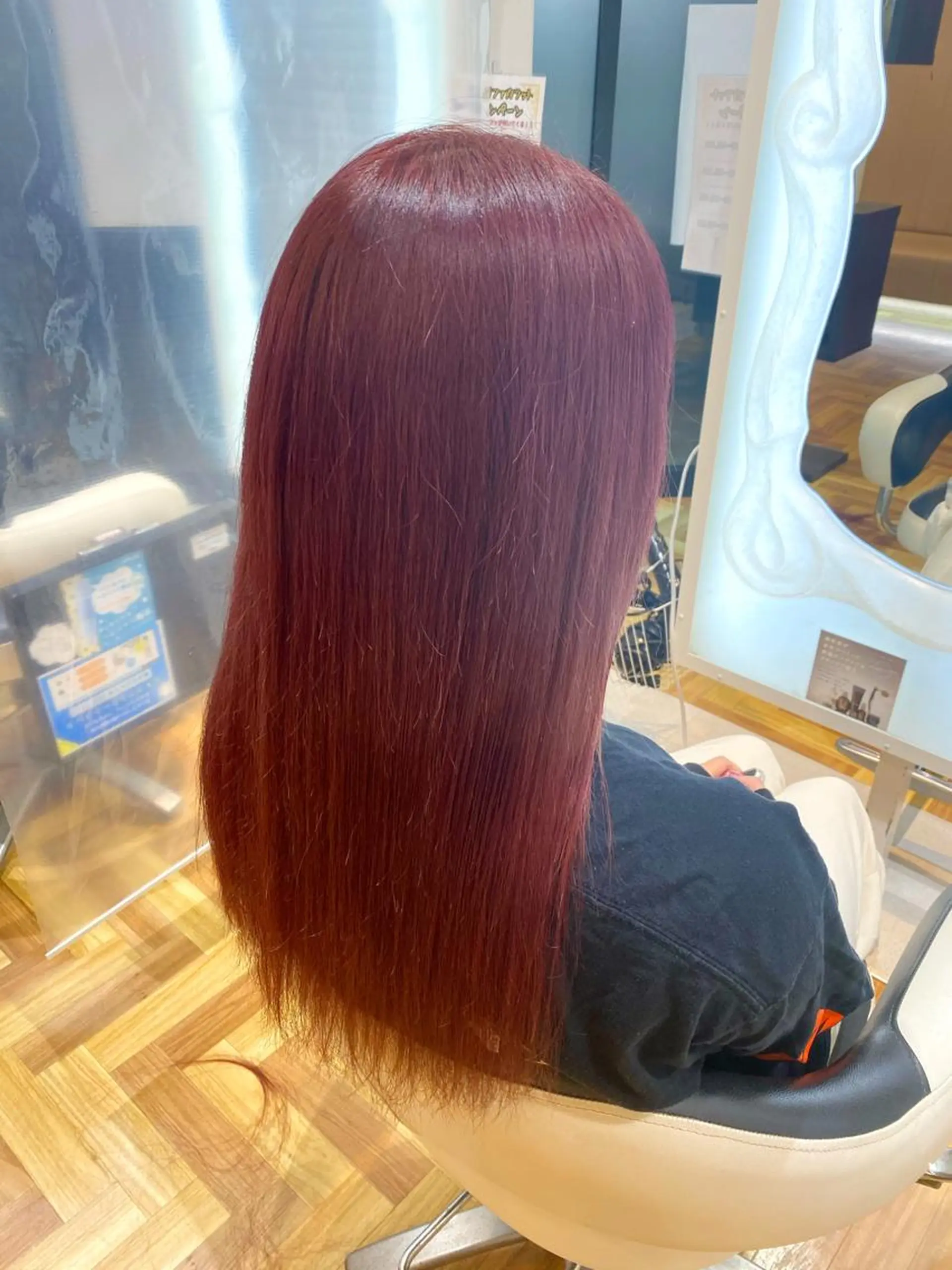 ロング カラー ブリーチ ピンクカラー 高木 麻知子のヘアスタイル