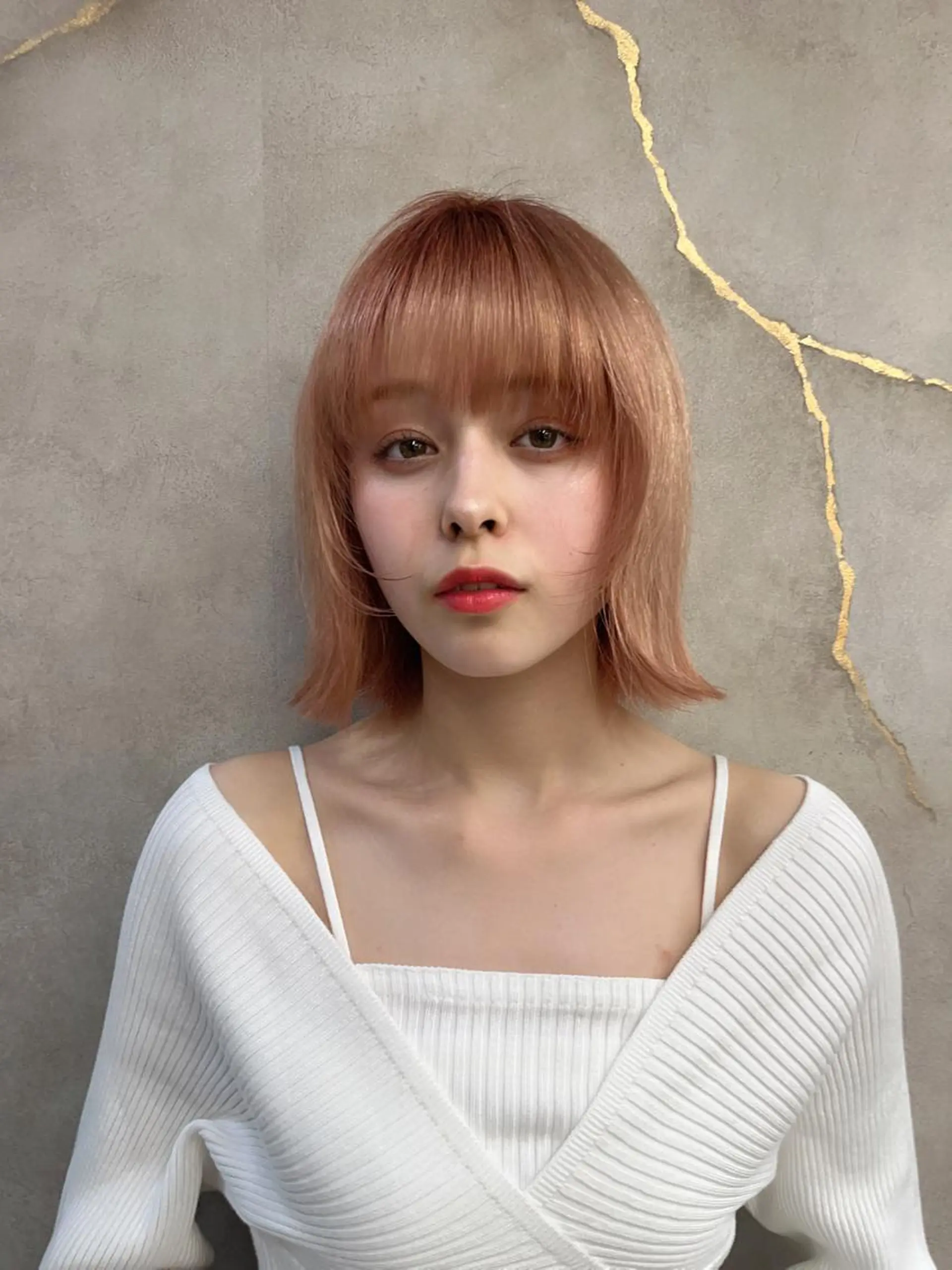 ミディアム カラー ヘアアレンジ カット トリートメント ヘアセット ボブ｜韓国｜美髪矯正 ｜amika🌙のヘアスタイル