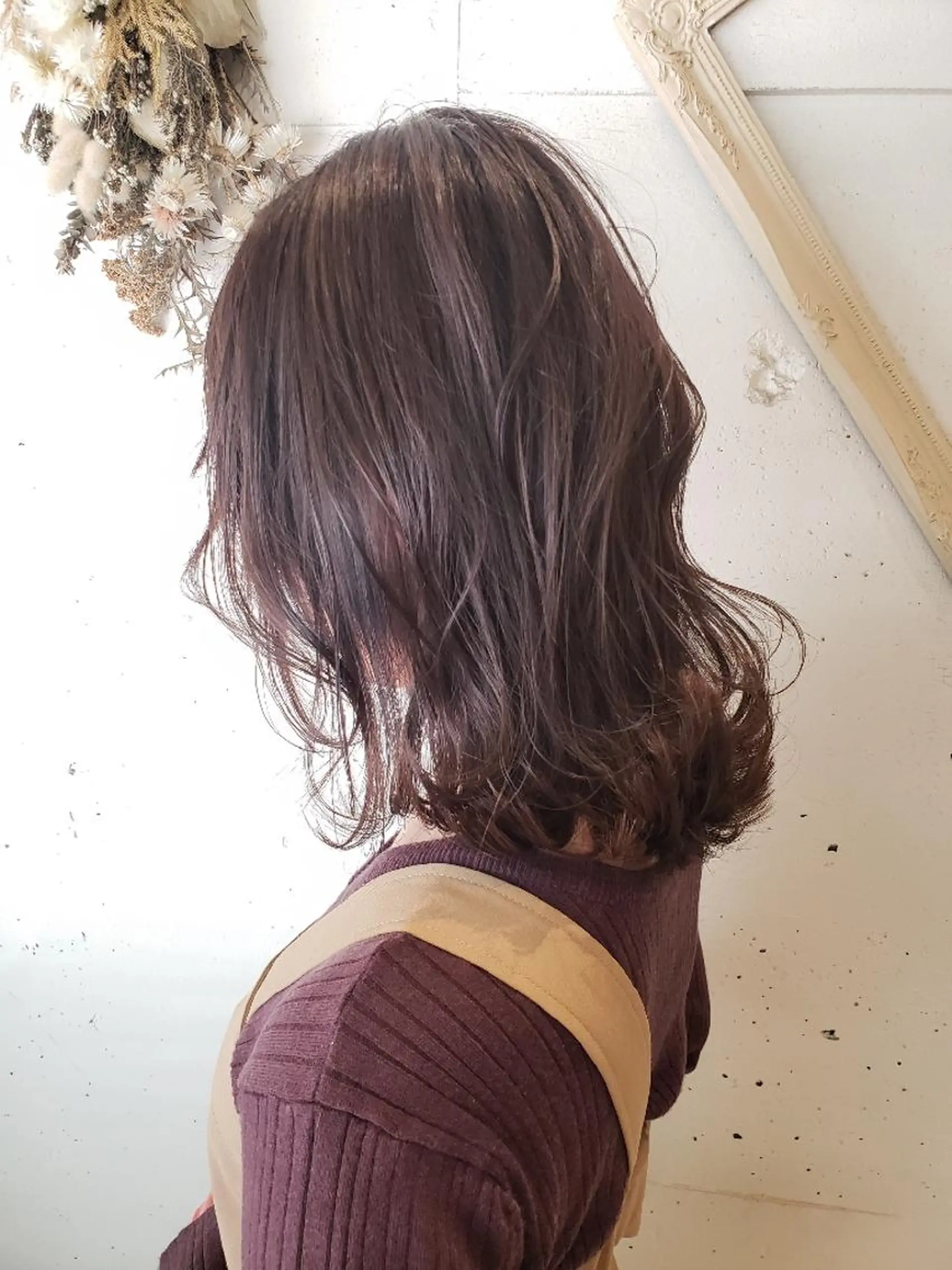 ミディアム カラー ベージュカラー ヘアカラー トリートメント 尾野 恭平のヘアスタイル