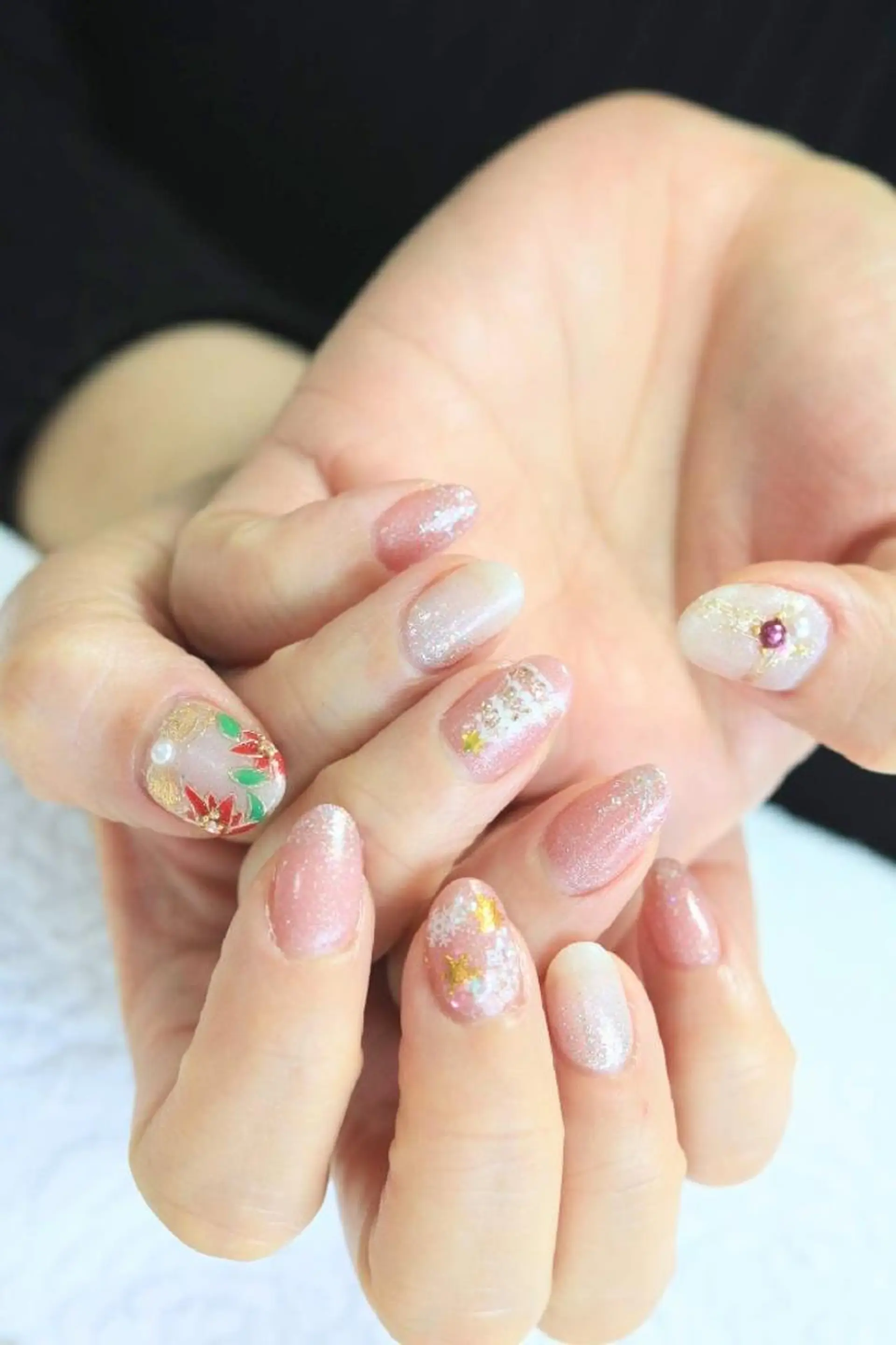 ネイル 冬ネイル クリスマス y-nail ★のネイルデザイン