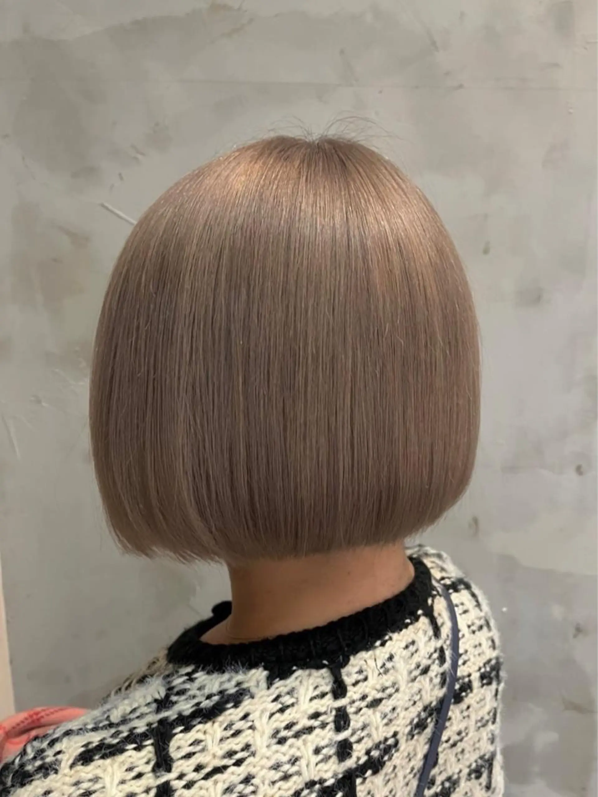 ミディアム カット ヘアカラー 道下 颯人のヘアスタイル