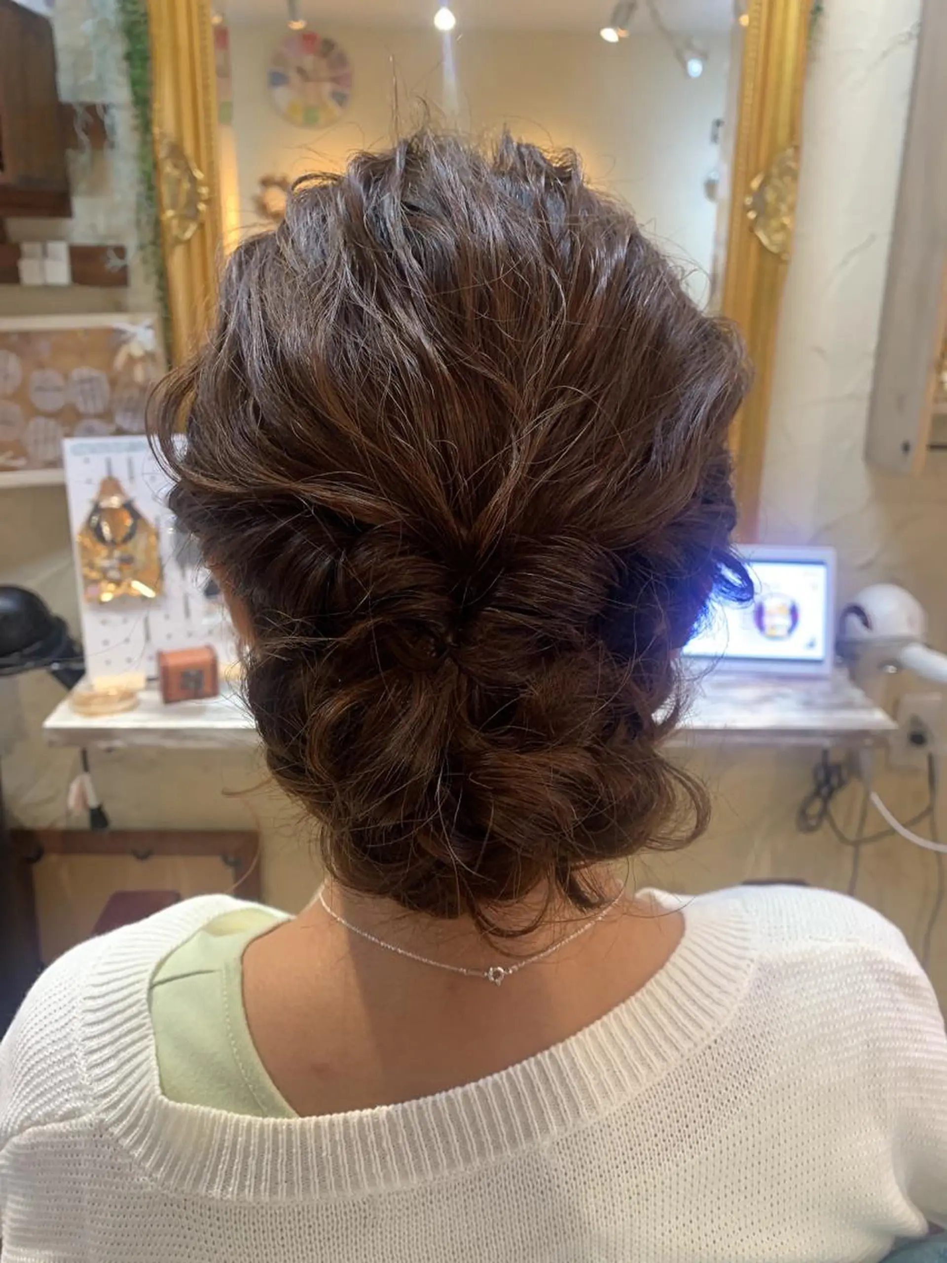 セミロング ヘアアレンジ ヘアセット 林 友美のヘアスタイル