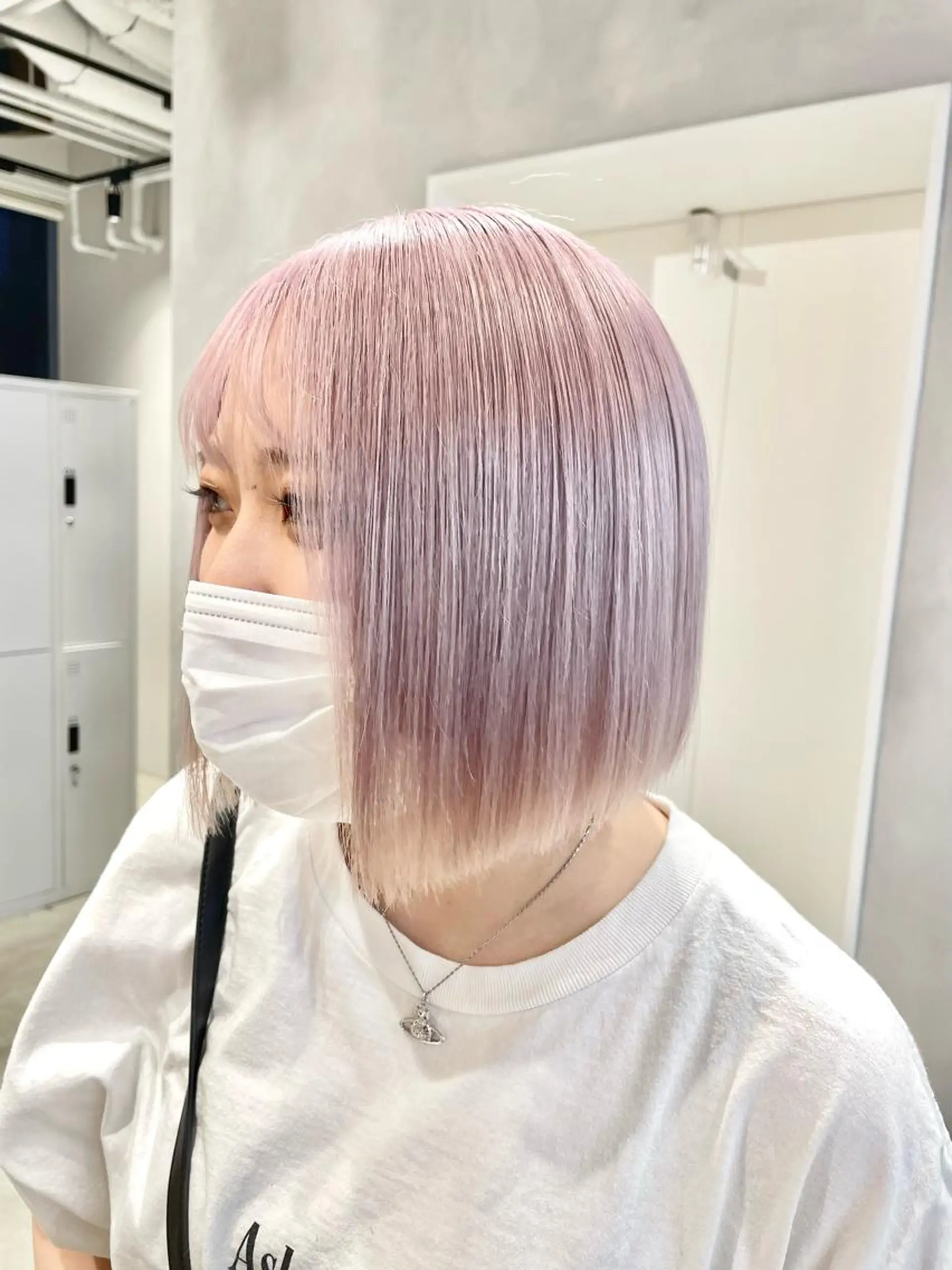 ショート カラー ピンクカラー シルバー ホワイトシルバー meme原宿所属・ブロンド・ハイトーン ／遠藤将太のヘアスタイル