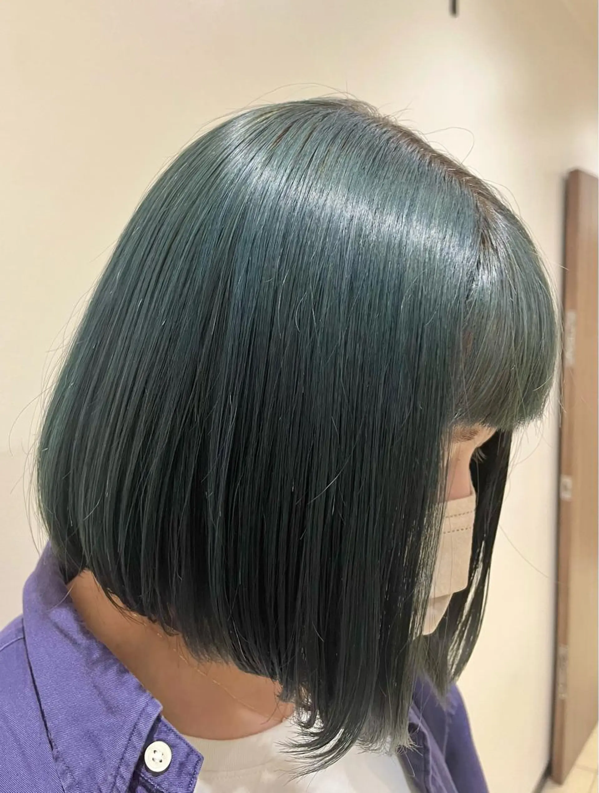 ミディアム カラー オリーブグレー 森田 翔斗ベージュカラー⭕のヘアスタイル