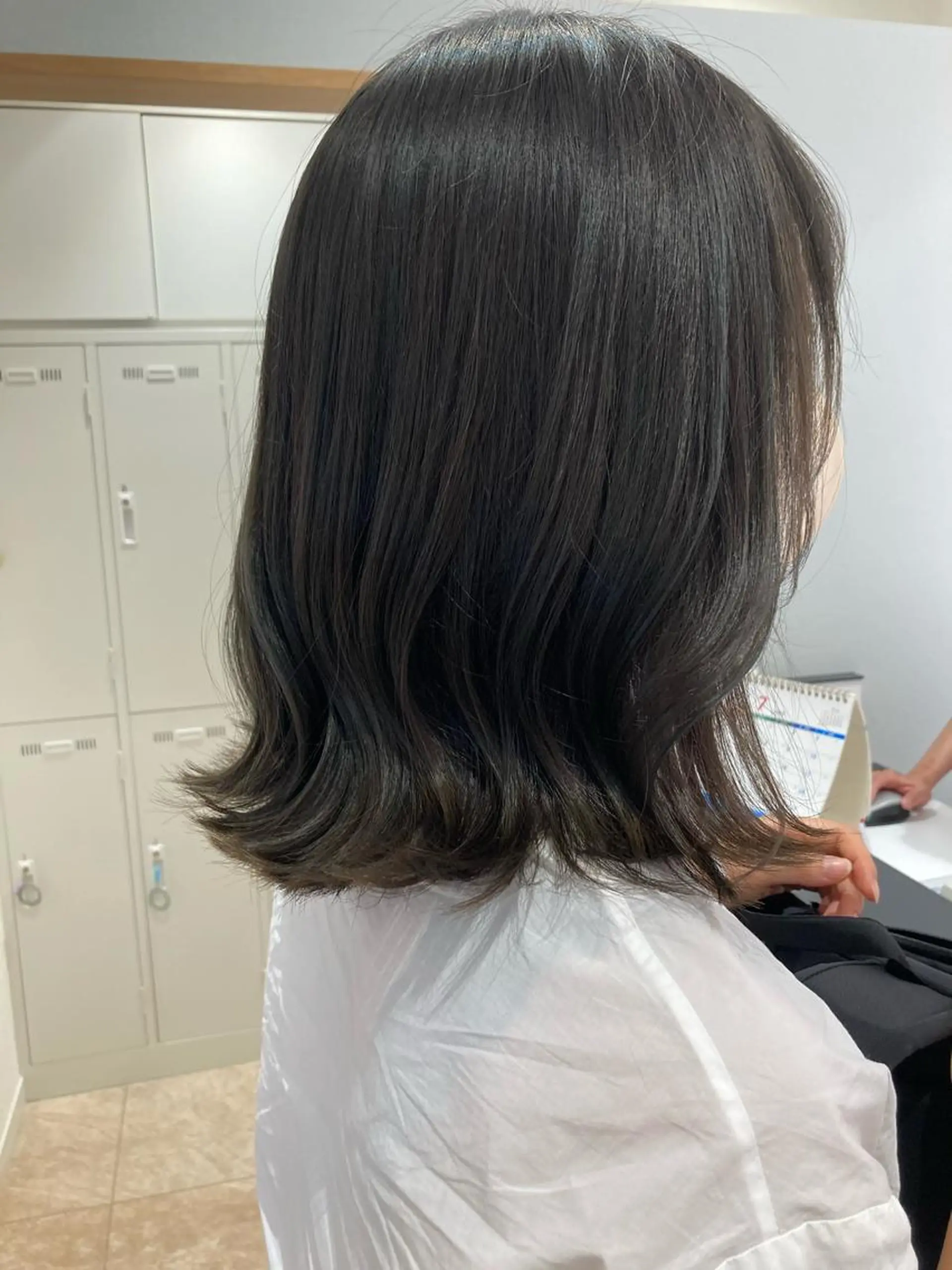 ミディアム カラー ベージュカラー オリーブベージュ カット ヘアカラー トリートメント 野村 さなみ✨ぱっつんボブのヘアスタイル
