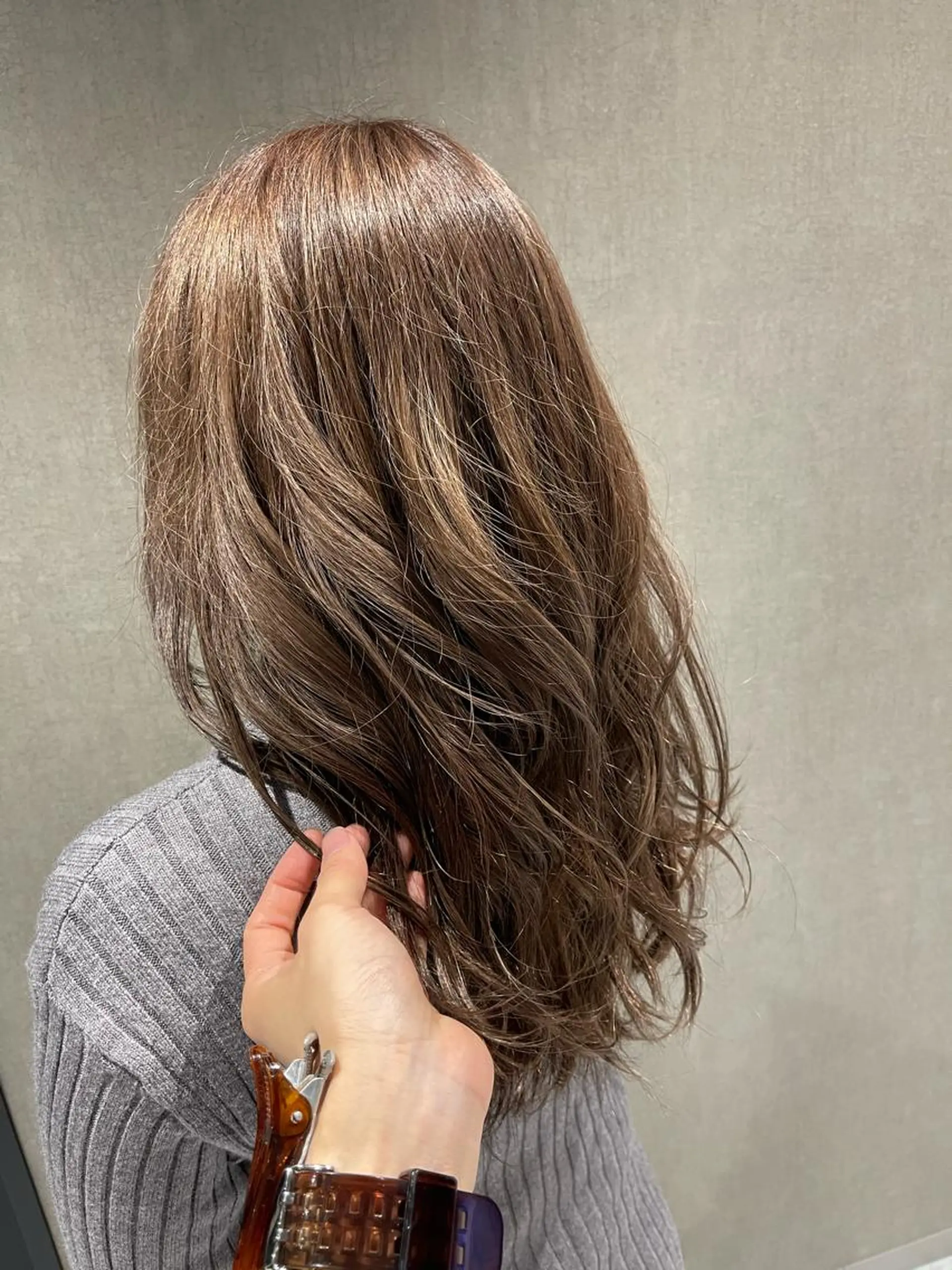 ロング ヘアカラー トリートメント 透明感カラー/艶髪/ エクステ/HIROのヘアスタイル