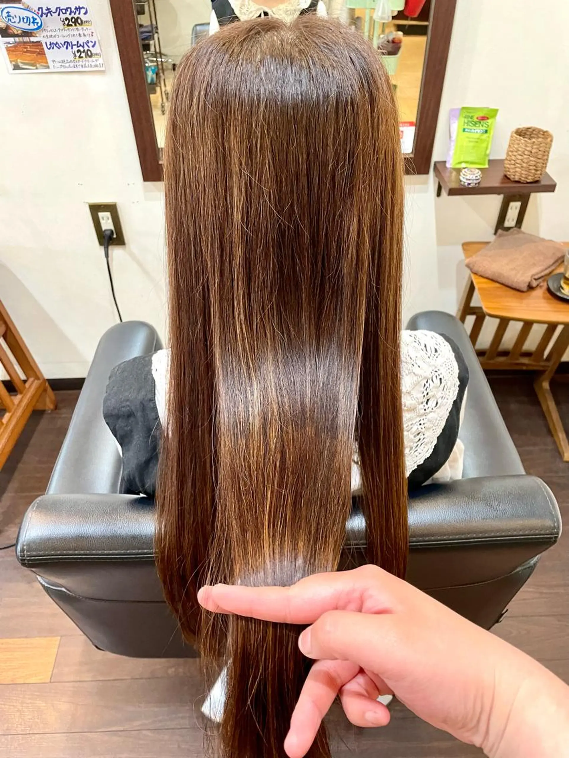 ロング ロング 酸性ストレート 美容室 Jフィドルファドル所属・わきた かずなのヘアスタイル