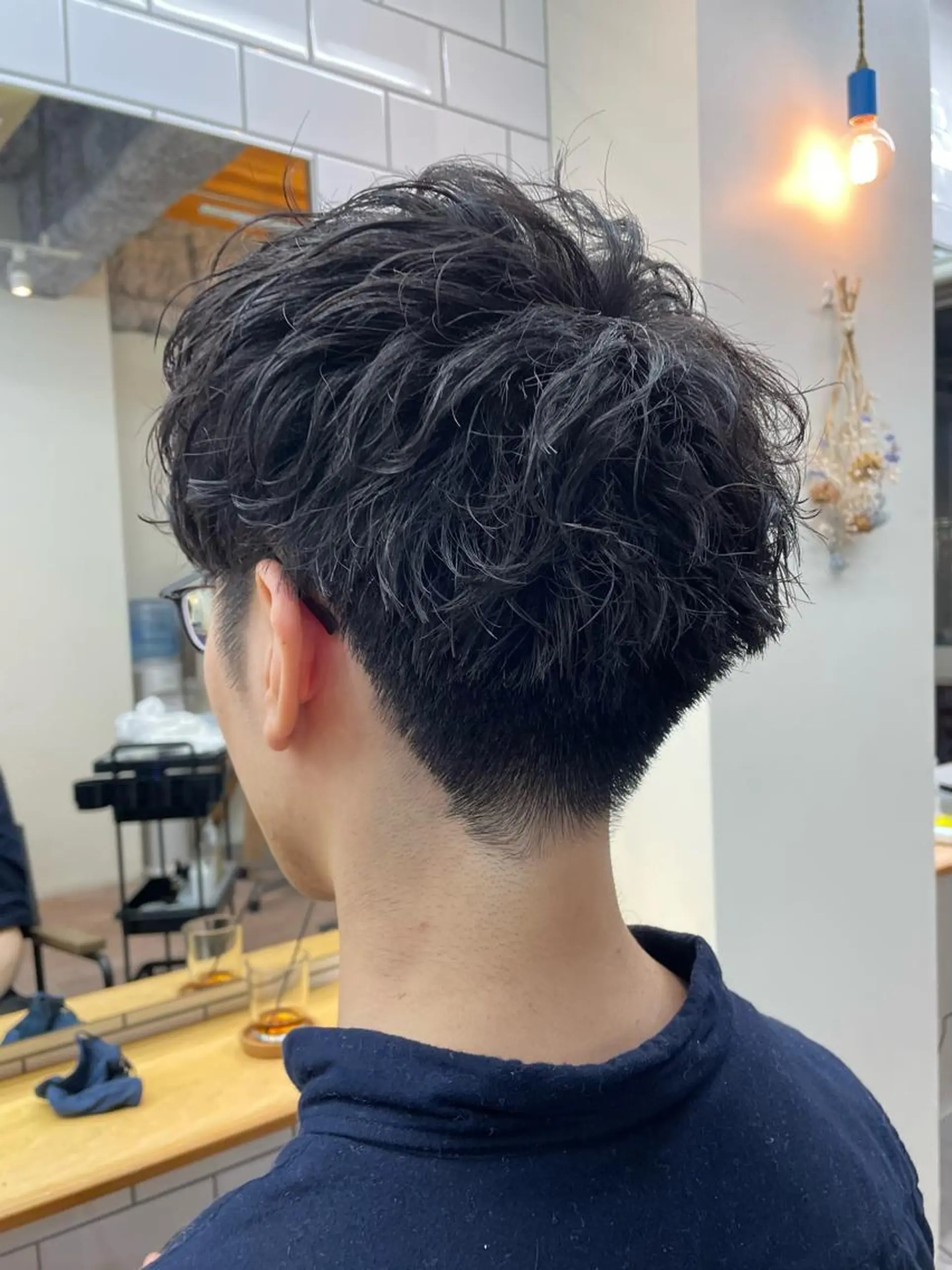 パーマ メンズ メンズパーマ ツイストスパイラルパーマ スパイラルパーマ RIN／韓国ヘア レイヤーカットのヘアスタイル