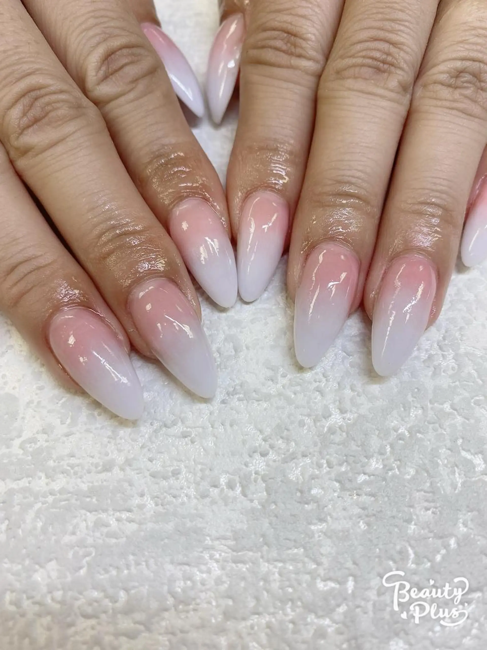 ミディアム ハンドネイル JNA認定講師🌸 RIEのネイルデザイン