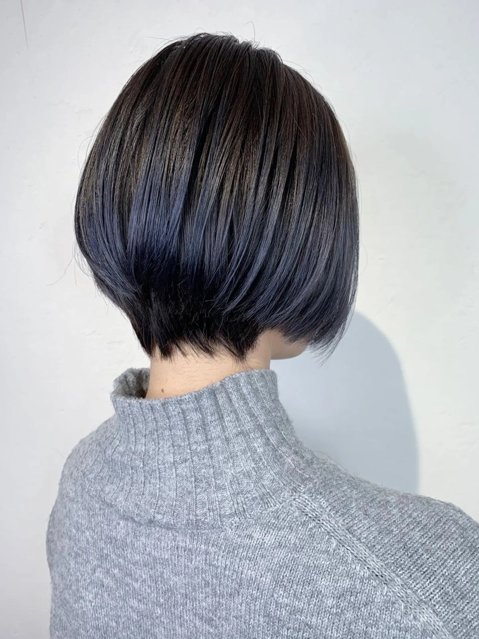 ショート カラー アッシュ ブルーカラー ブルーアッシュ _WHITE 天神店 YUMEKA🐻のヘアスタイル