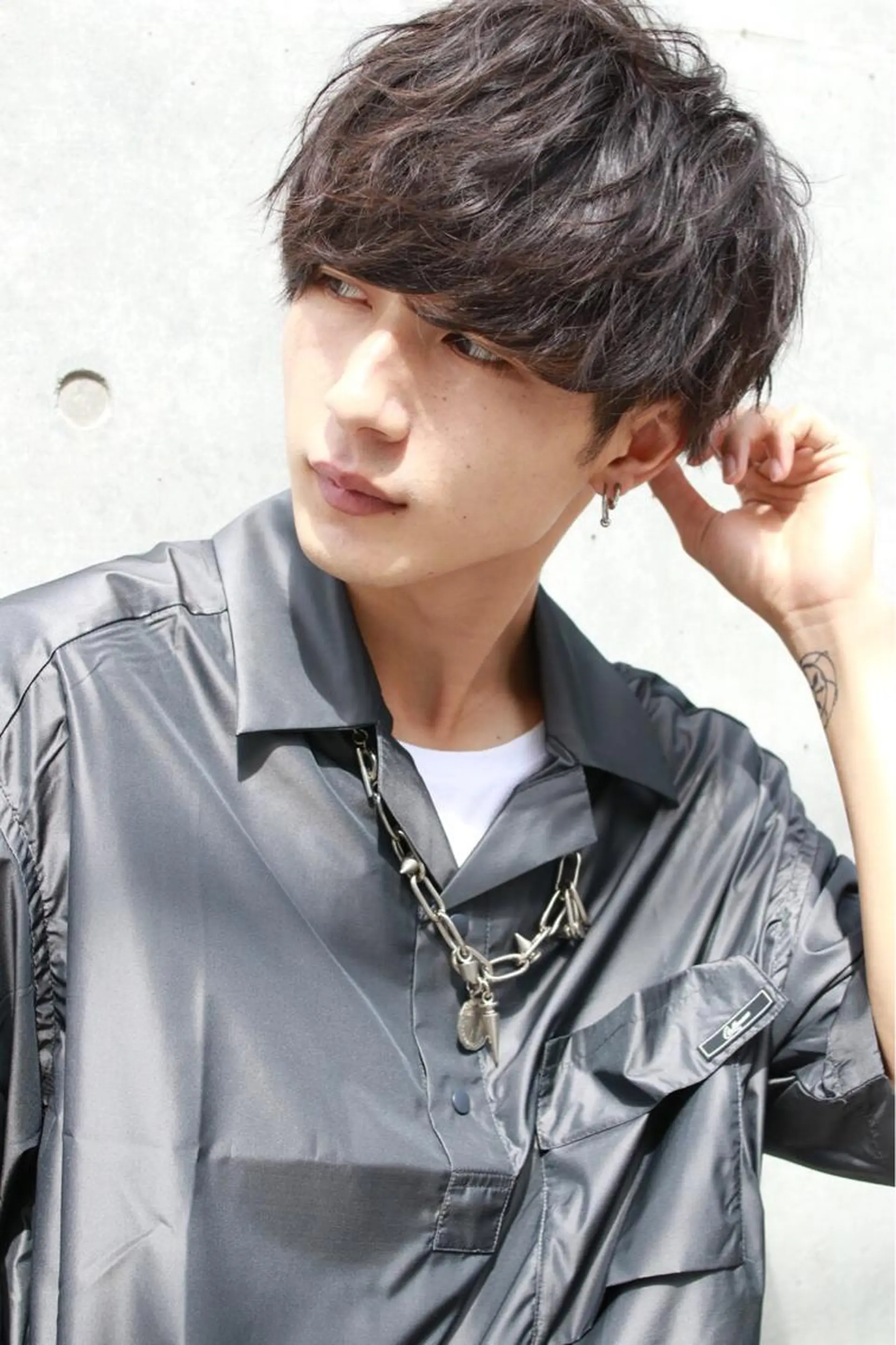 ショート パーマ メンズ マッシュ ベージュグレージュ 💕しゅーじ💕のヘアスタイル