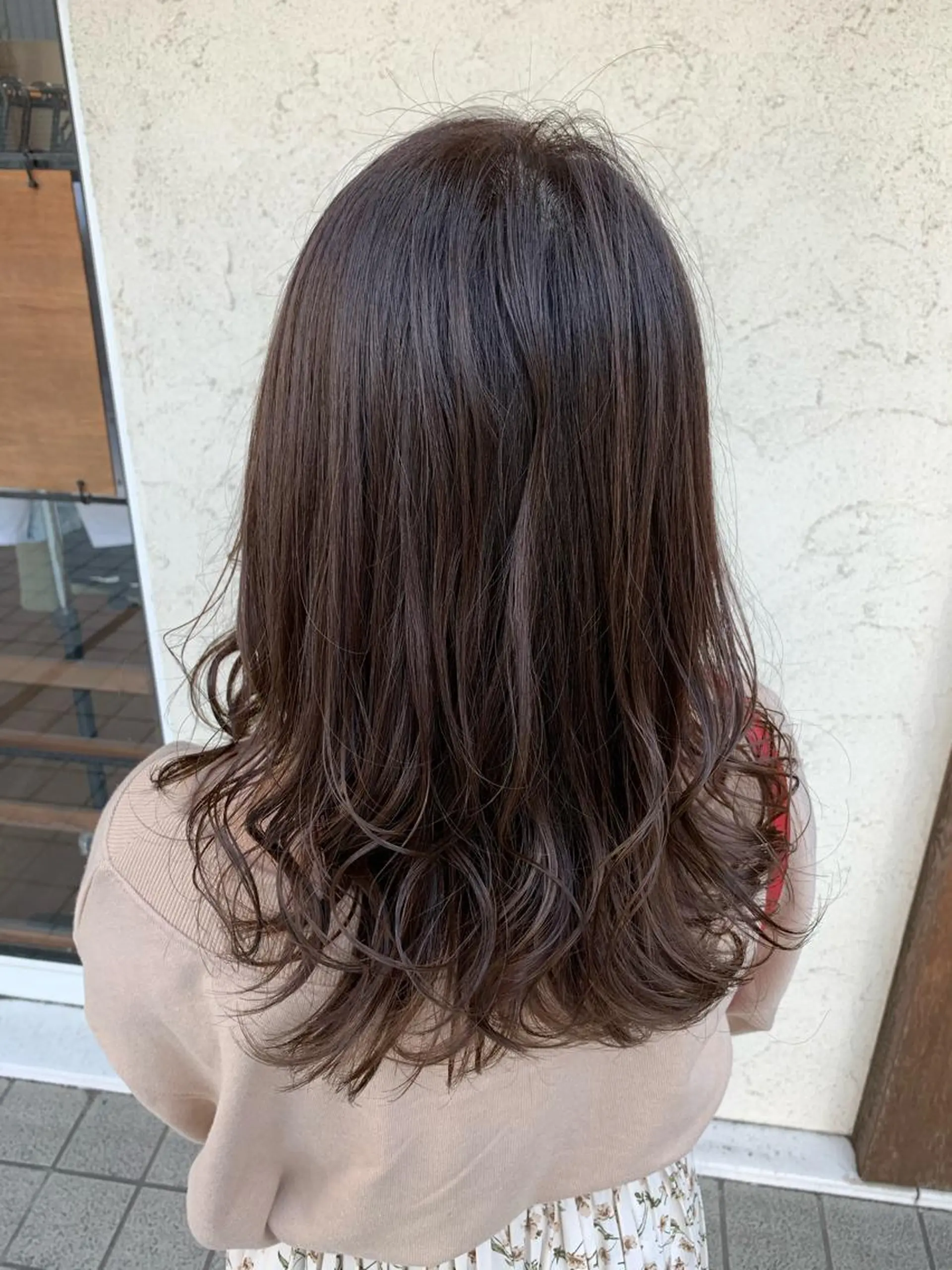 ミディアム カラー カット ヘアカラー トリートメント ヘアセット 髪質改善色素改善特化 keiのヘアスタイル