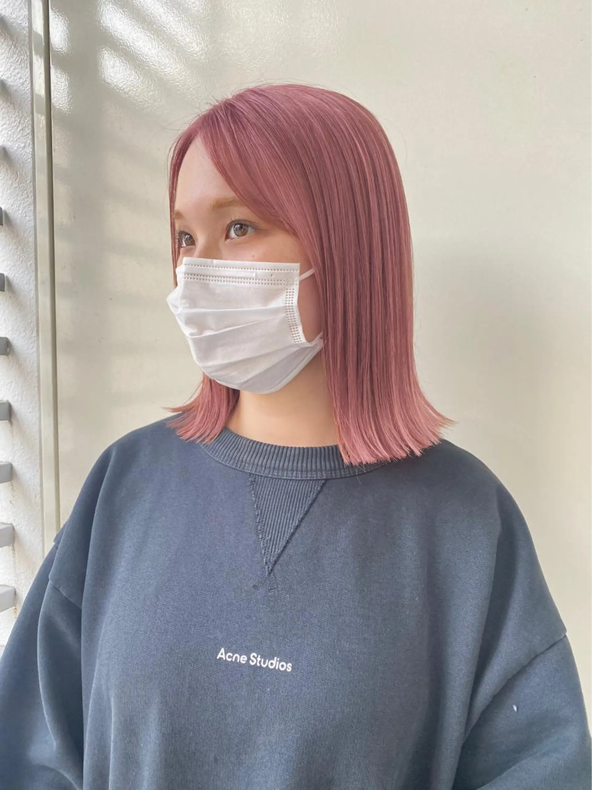 ミディアム カラー ANNA /艶髪/ハイトーンのヘアスタイル