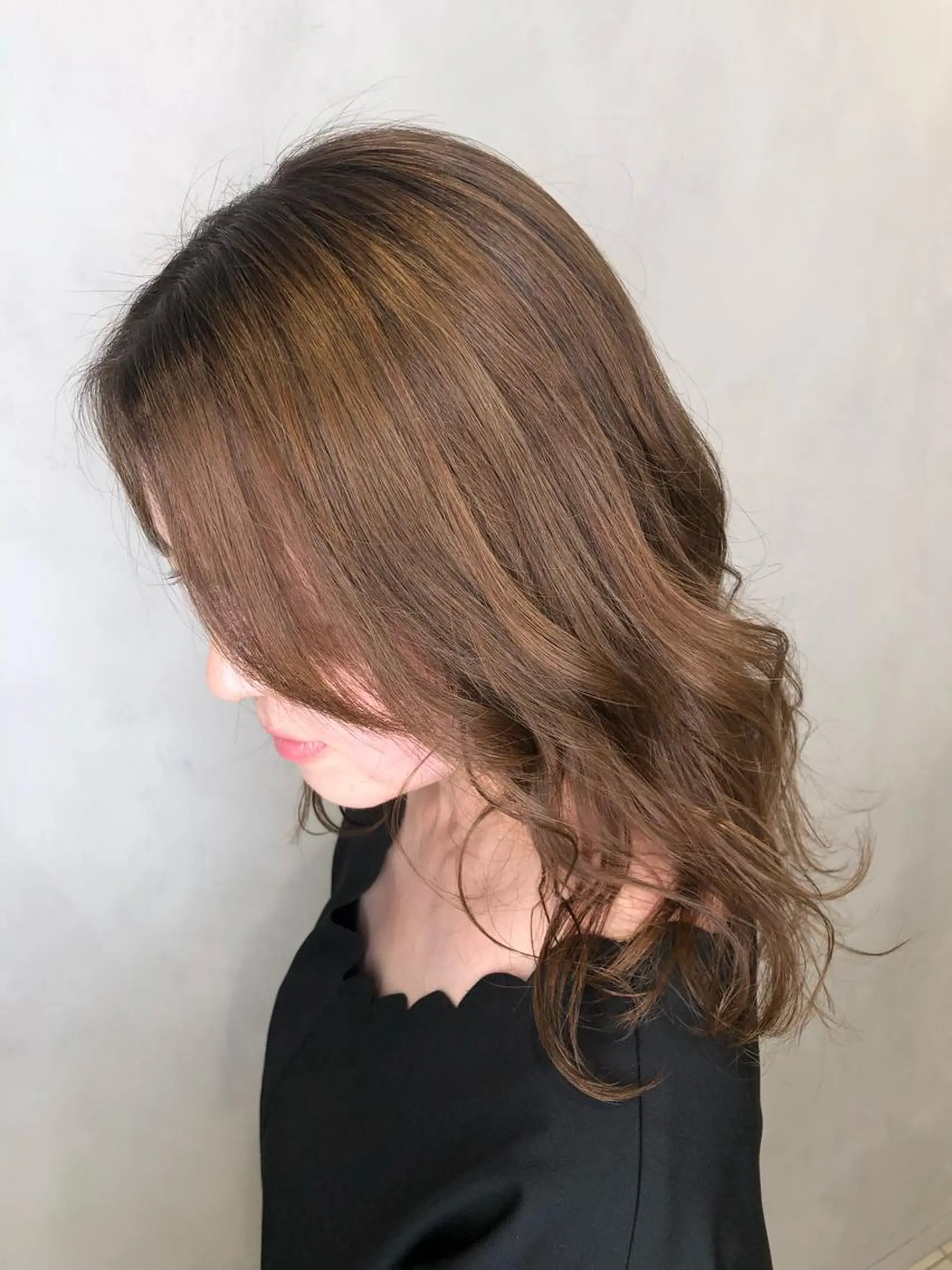 セミロング カラー ヘアアレンジ グレージュ 渡辺　亮/ ハイライト/髪質改善のヘアスタイル