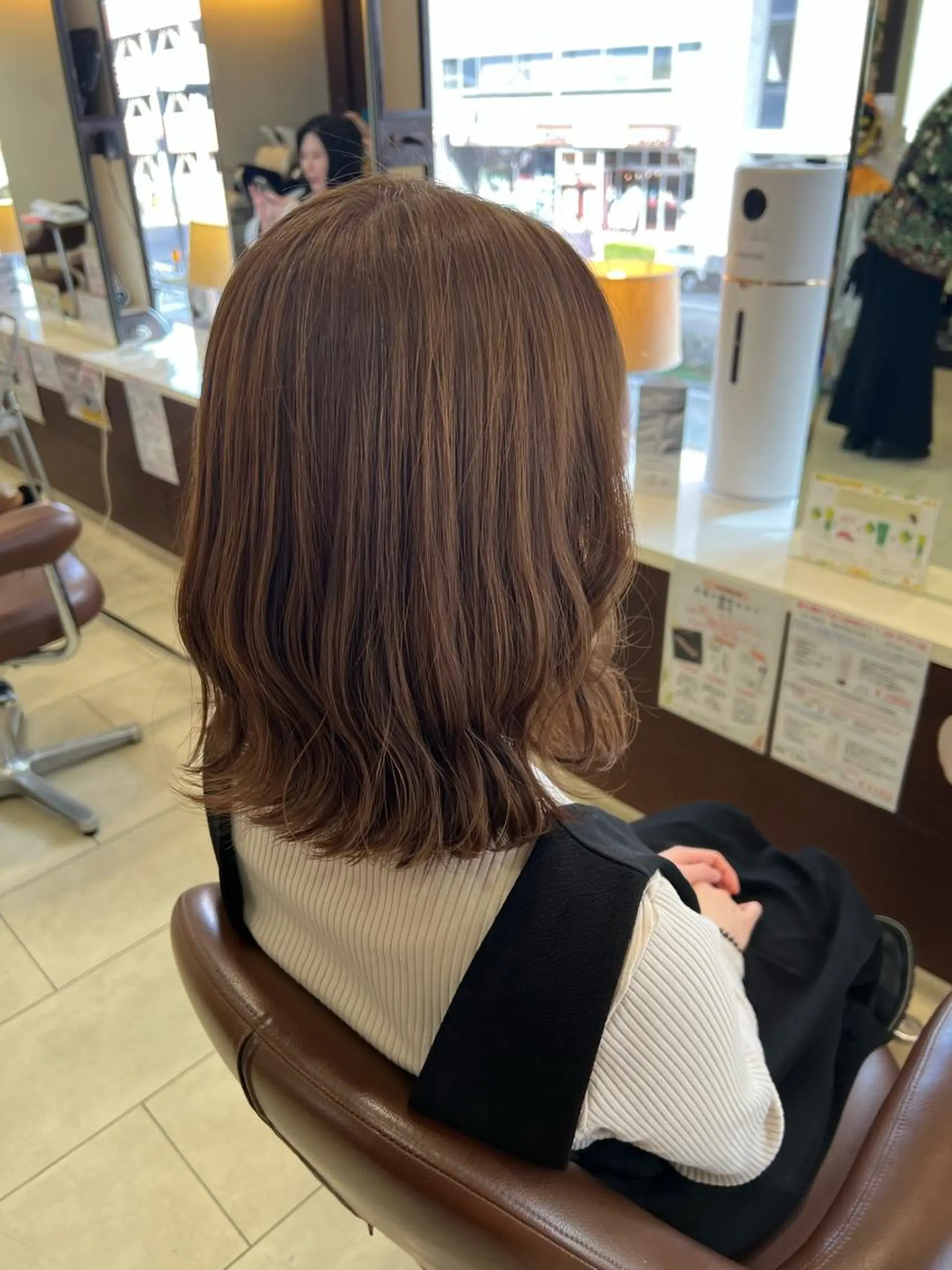 ミディアム カラー 田中 月菜のヘアスタイル