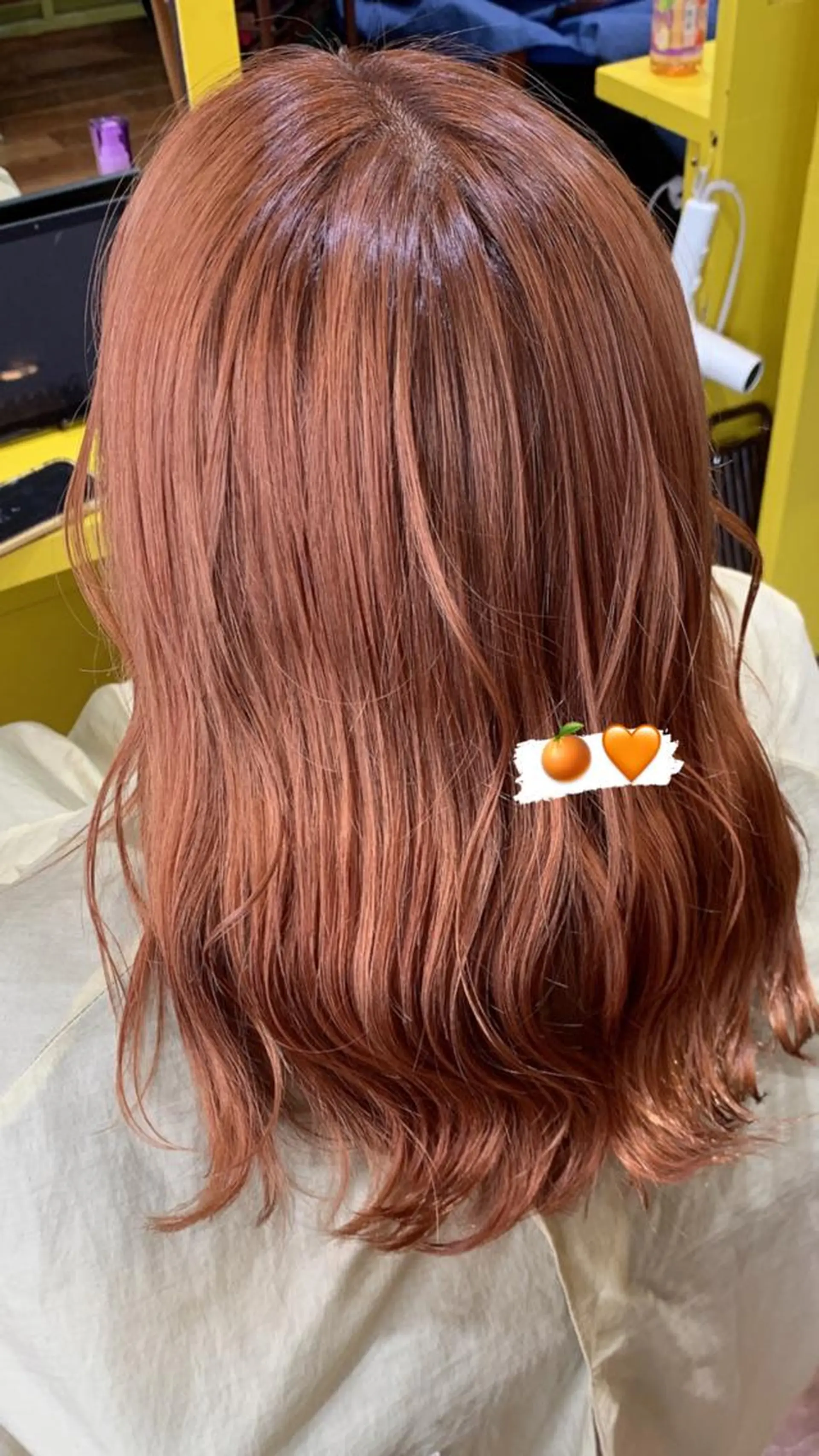 ロング カラー オレンジ カット ヘアカラー 工藤 彩花のヘアスタイル