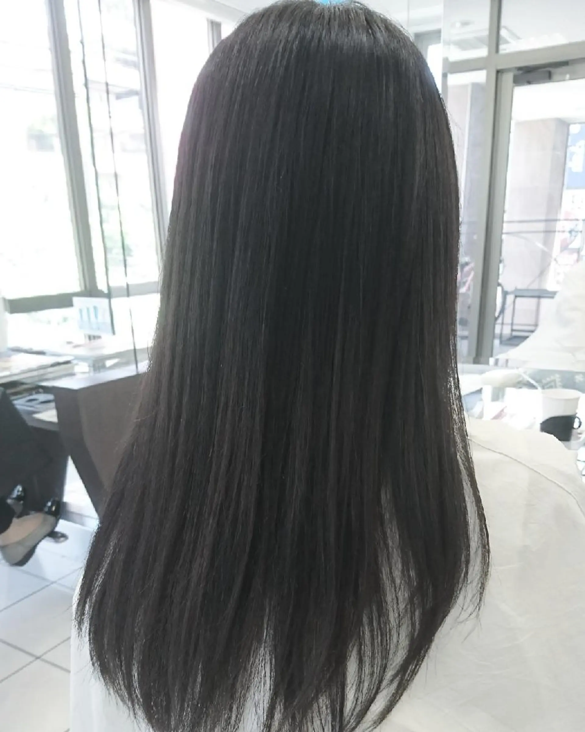 ロング カラー 黒髪 ブルーカラー ブルーブラック 💎大人ハイライト 💎上杉一也💎のヘアスタイル