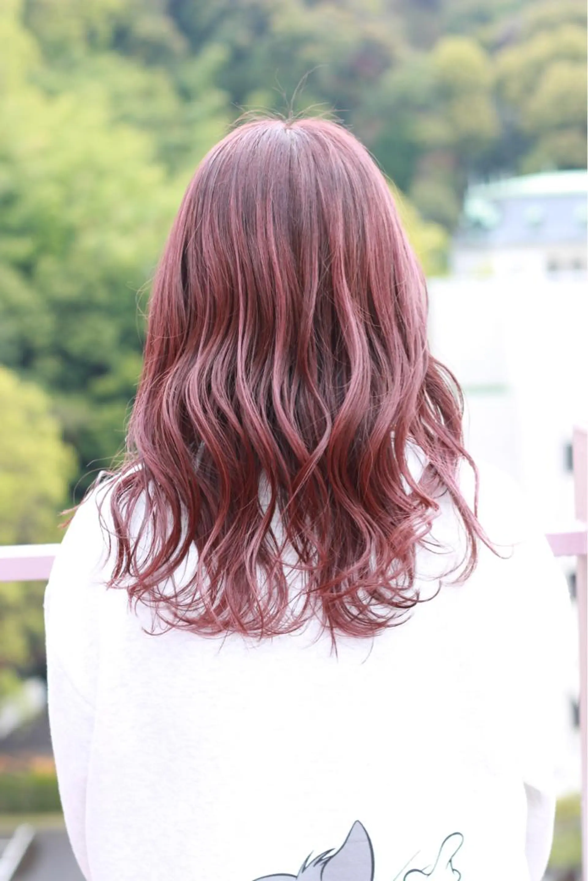 セミロング カラー ピンクカラー ヘアカラー Viage （ビアージュ）のヘアスタイル