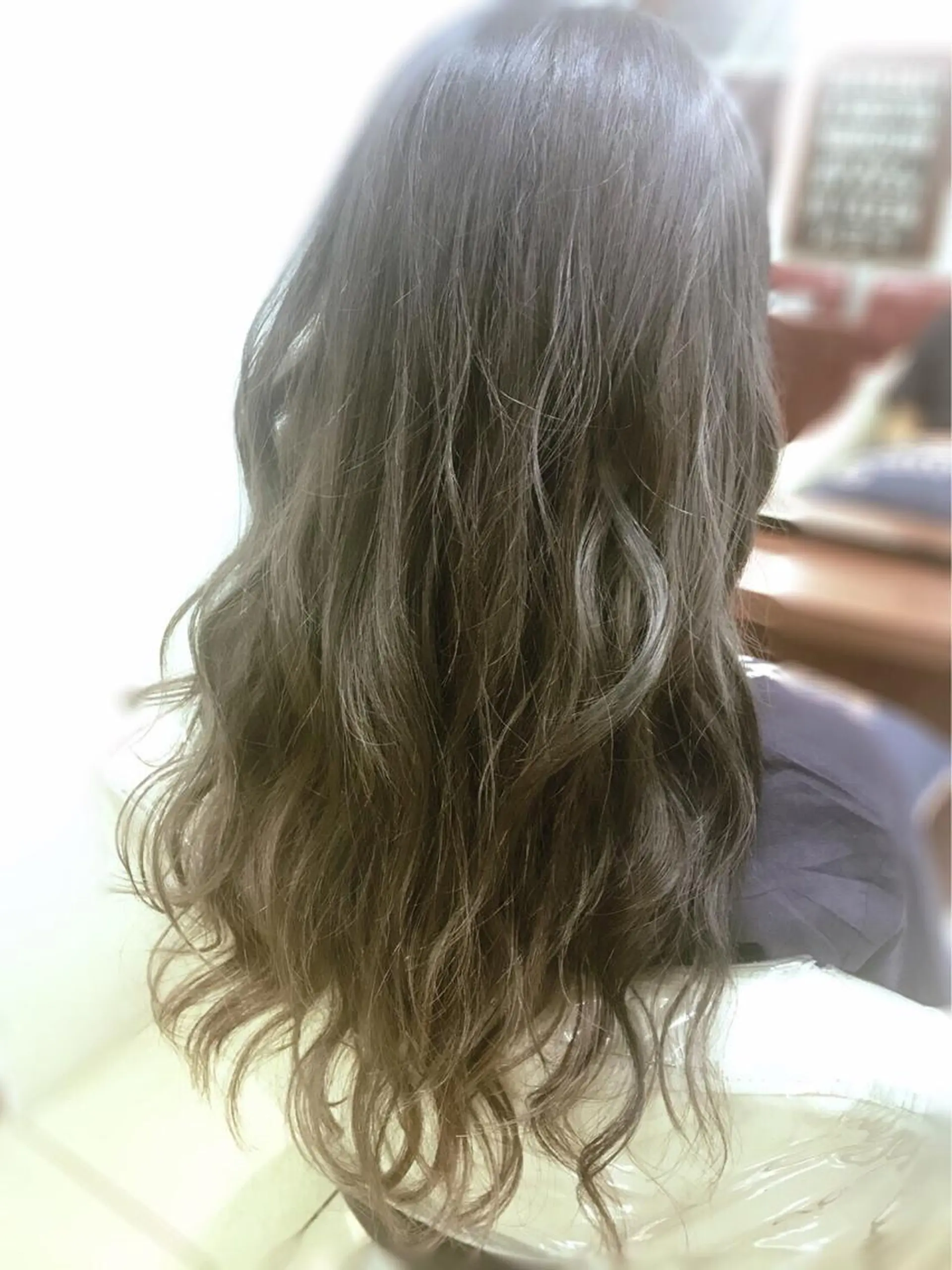 セミロング カラー ヘアアレンジ ダブルカラー グラデーションカラー ハイライトカラー ハイライト 齊藤 久恵のヘアスタイル