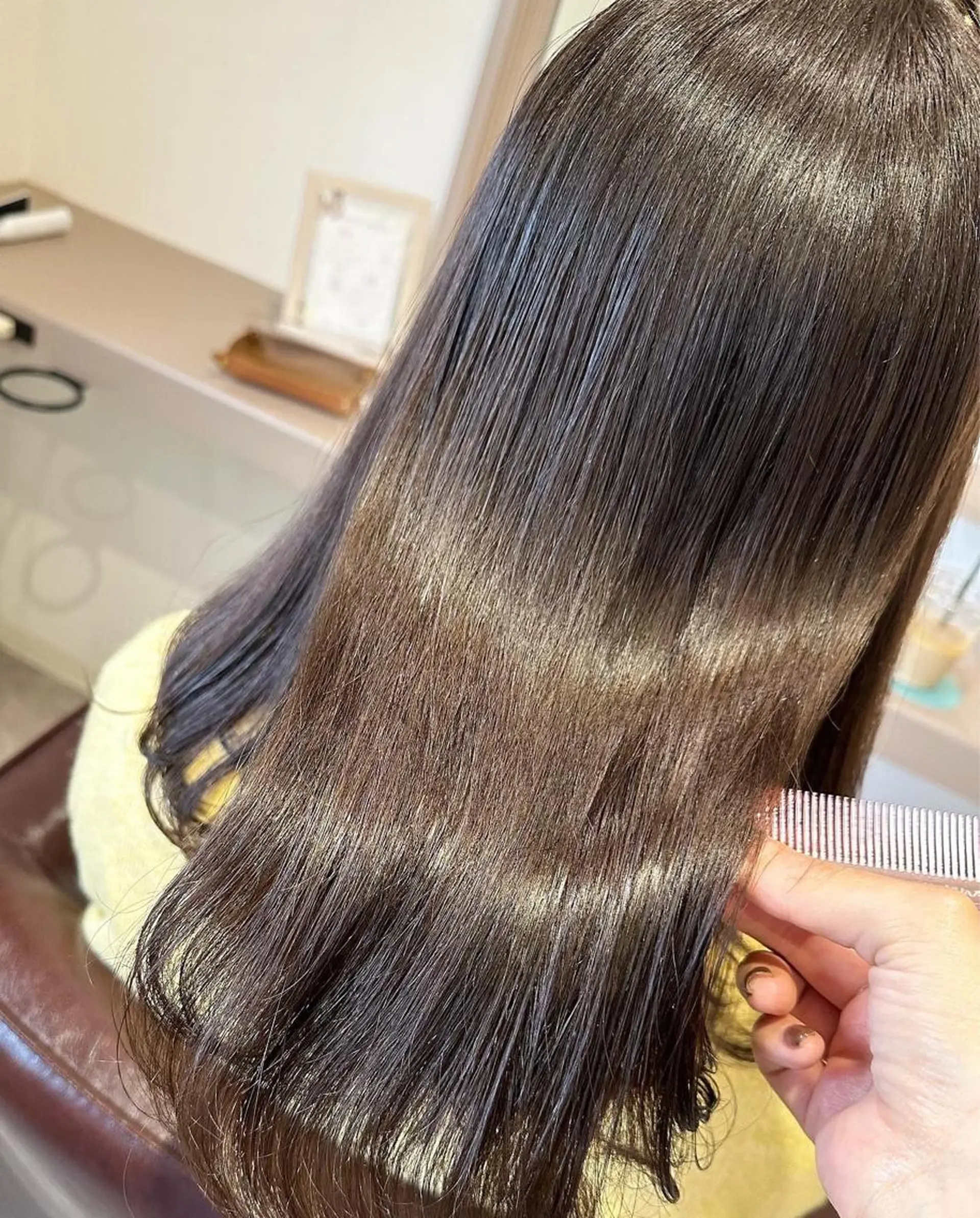 ロング カラー カット ヘアカラー 縮毛矯正 トリートメント 荒木 ひろかのヘアスタイル