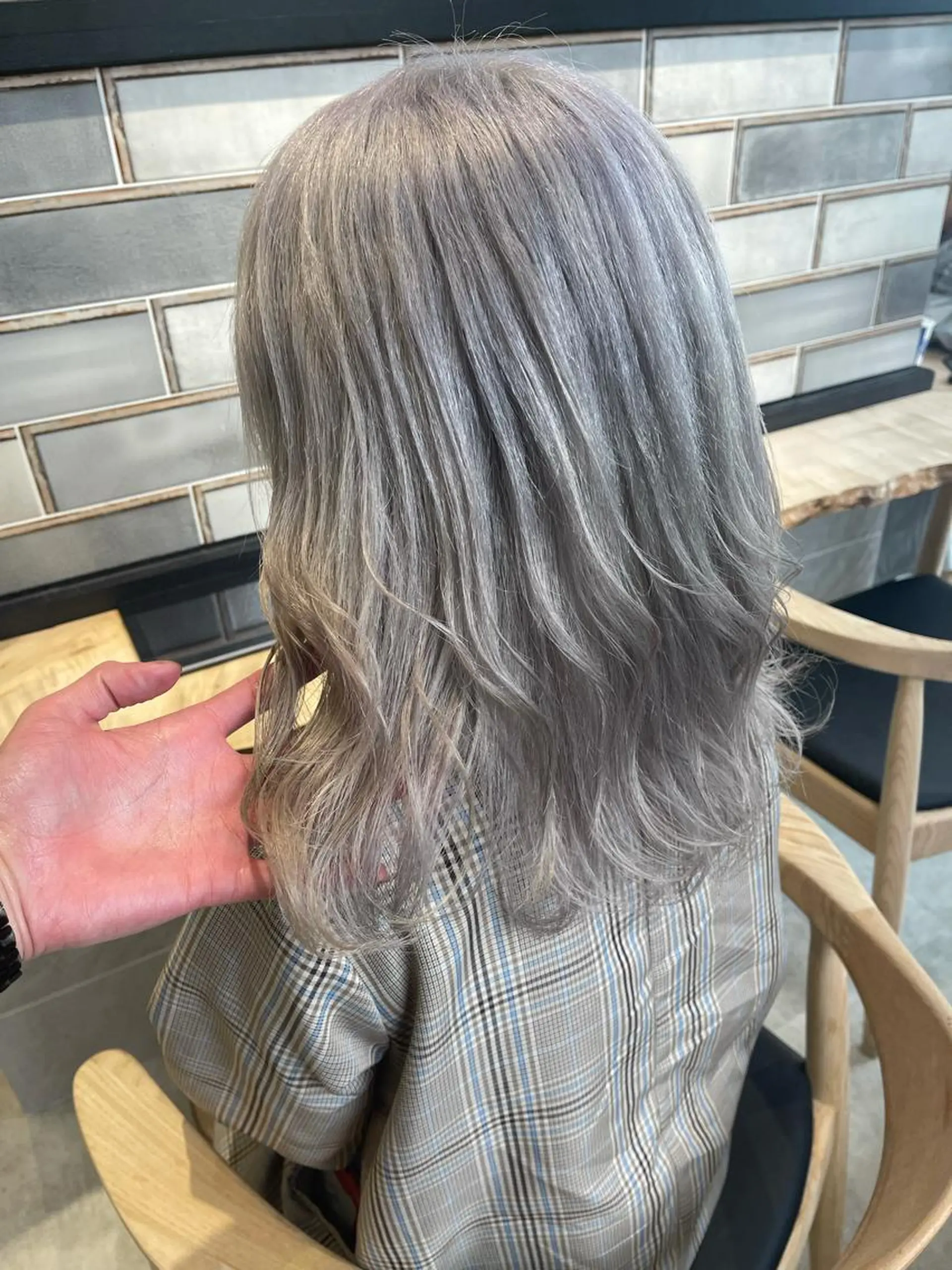セミロング カット ヘアカラー トリートメント 🦋レイヤーカット ミドリカワ🦋のヘアスタイル