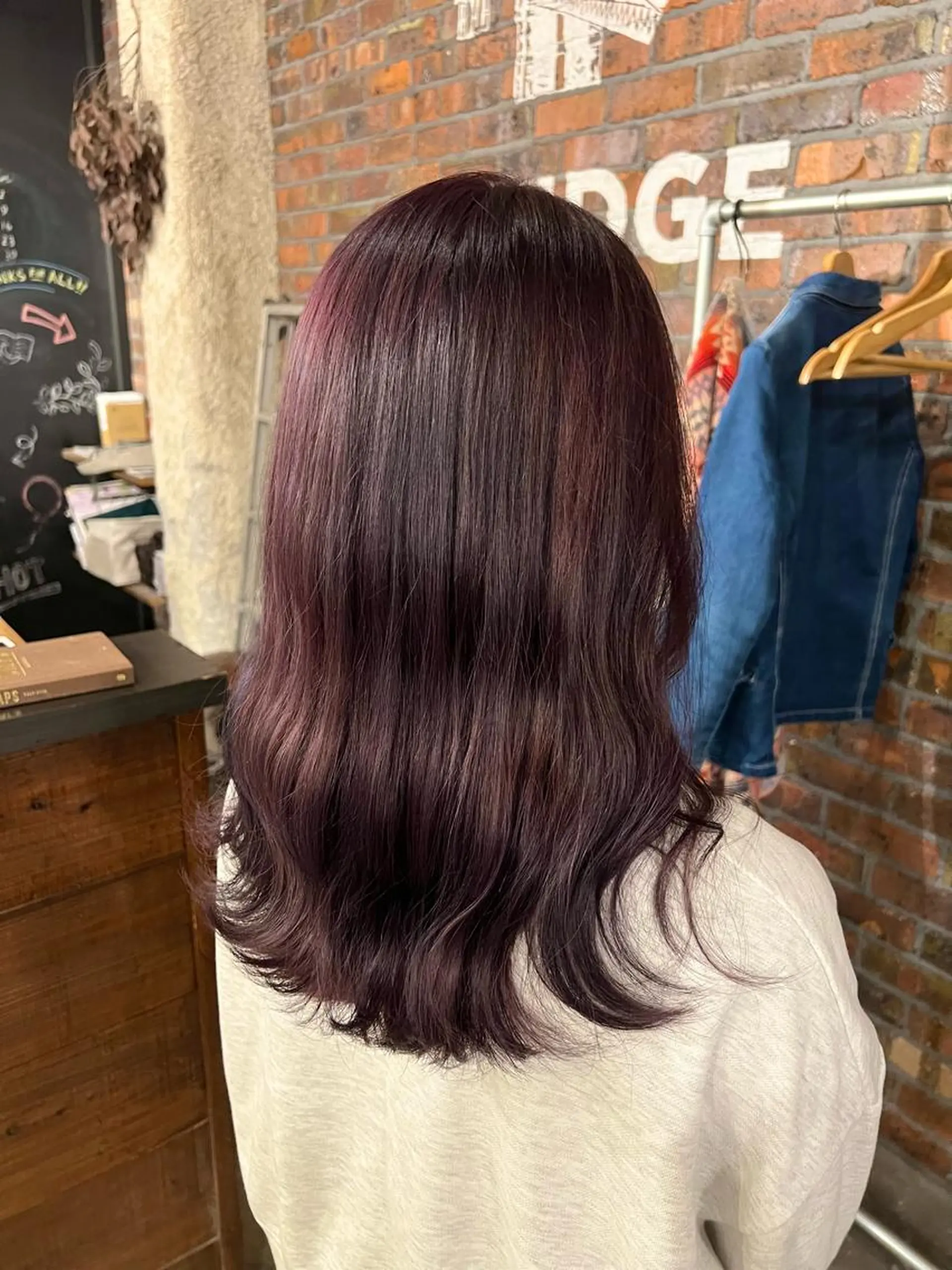 セミロング カラー ラベンダーカラー Rino kanayama所属・Rino 金山 ／ 宮澤 萌のヘアスタイル