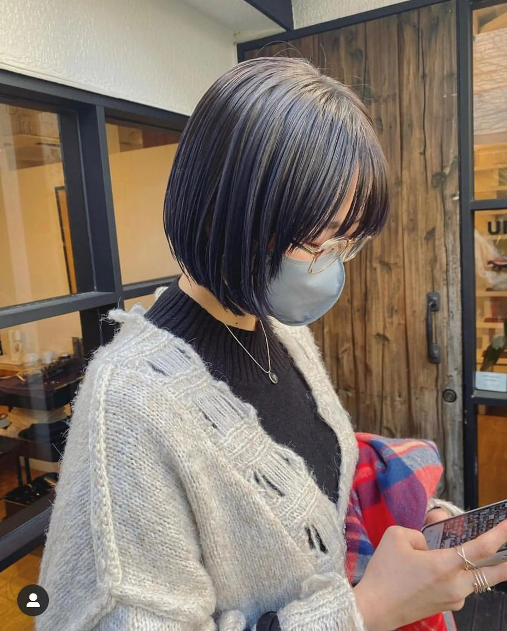 ショート カラー ブルーカラー ブルーバイオレット ハイライトカラー ネイビーカラー バイオレットカラー カット トリートメント nanaka/ レイヤーカットのヘアスタイル