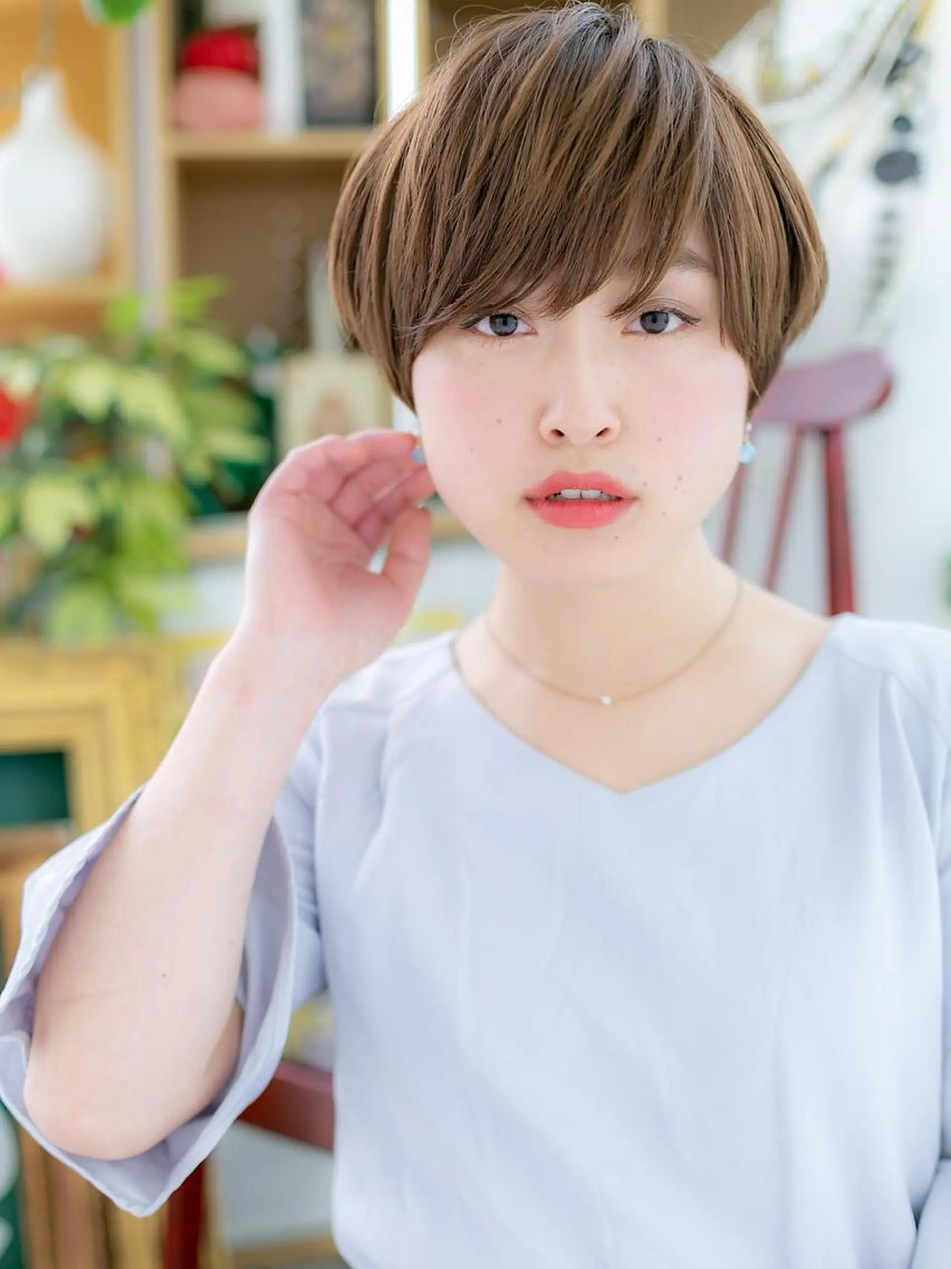 ショート カラー 小顔カット得意🌟 岩渕麻由のヘアスタイル