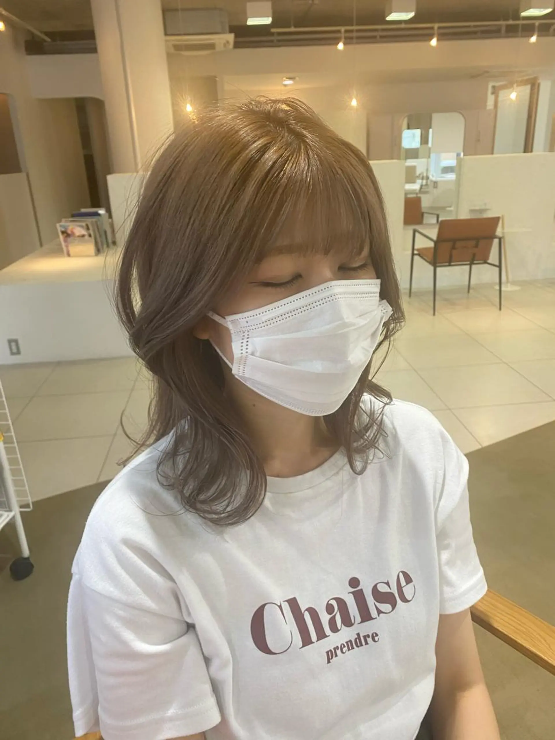 セミロング 顔まわりレイヤー レイヤーカット I nagiのヘアスタイル