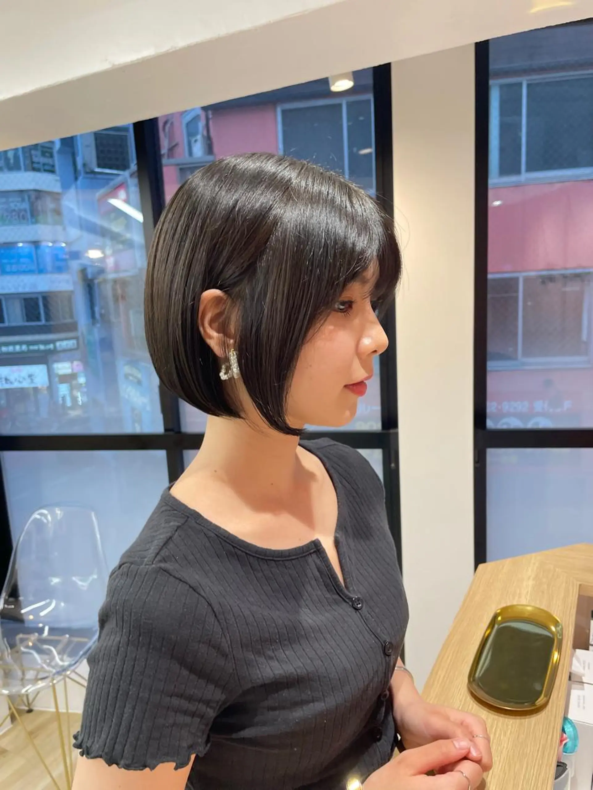 ショート ボブ 顔周りカット ハイライト 髪質改善 韓国風ヘア 新宿/韓国レイヤー/ 髪質改善/佐藤航のヘアスタイル