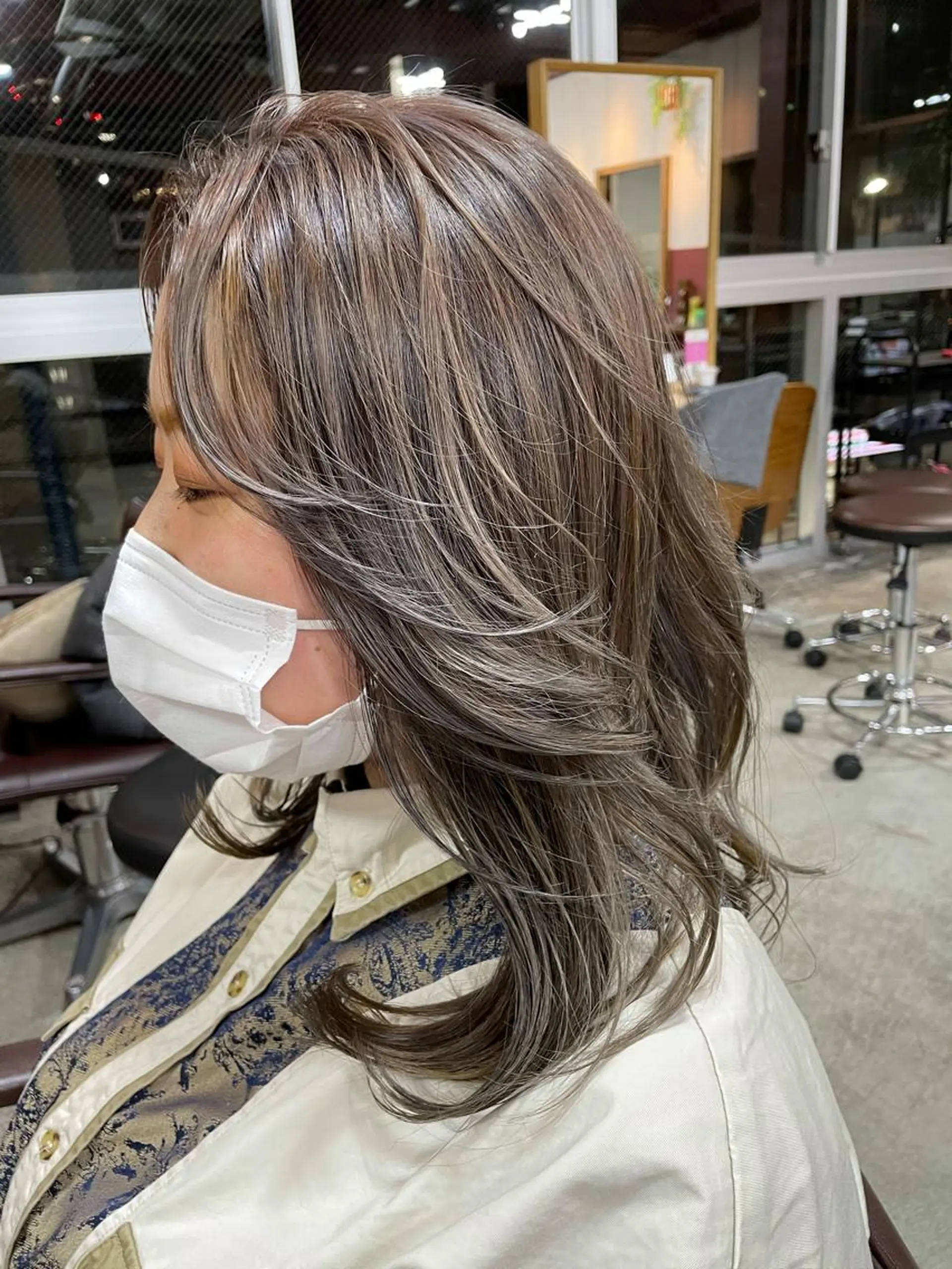 ミディアム パーソナルカラー 藤本夢のヘアスタイル